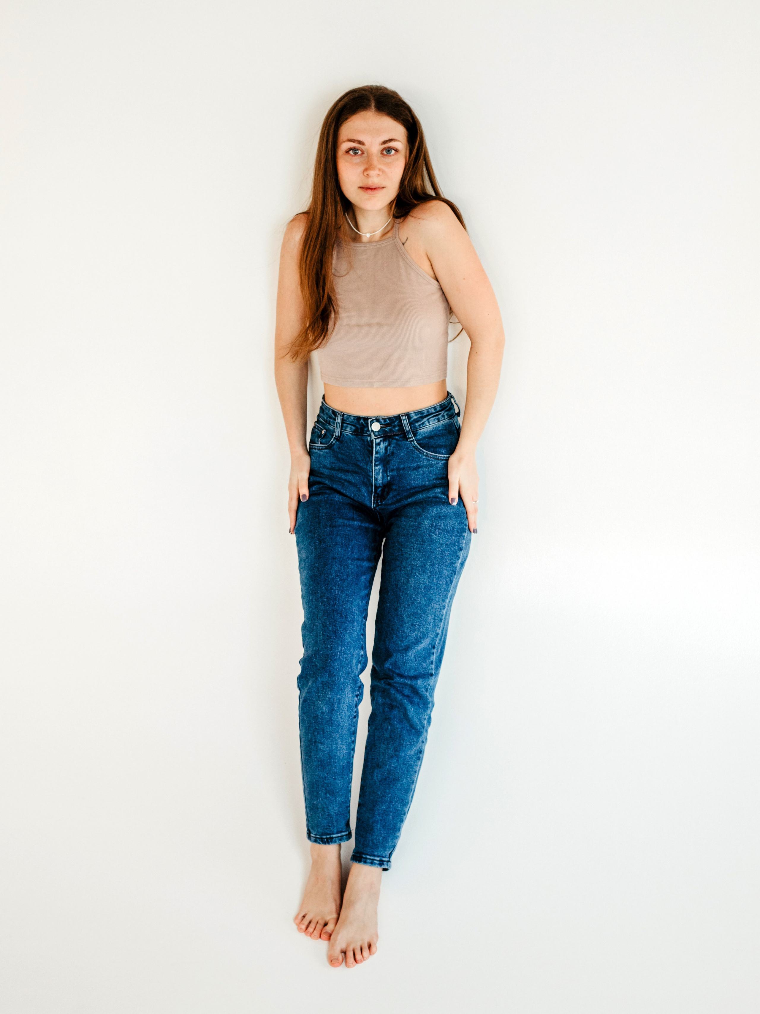 Алена в тюльпанах. Семейный и детский фотограф в  г. Екатеринбурге Холодова Юлия