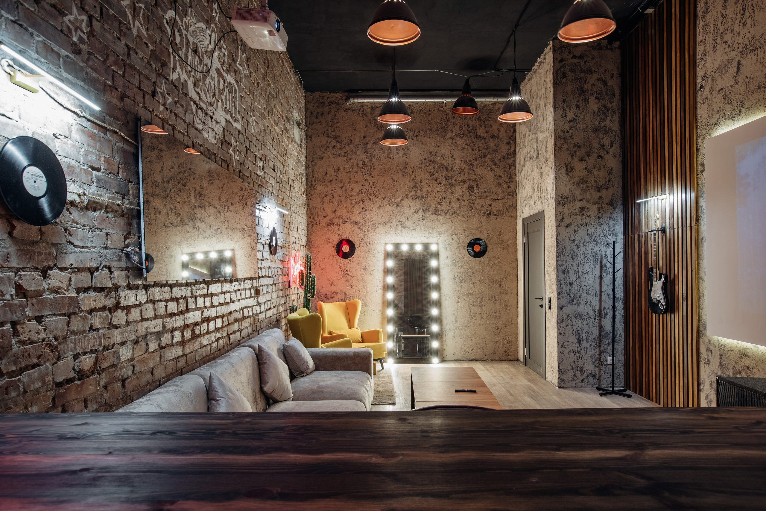 Профессора Качалова, 8И. Аренда лофта в СПб для мероприятий