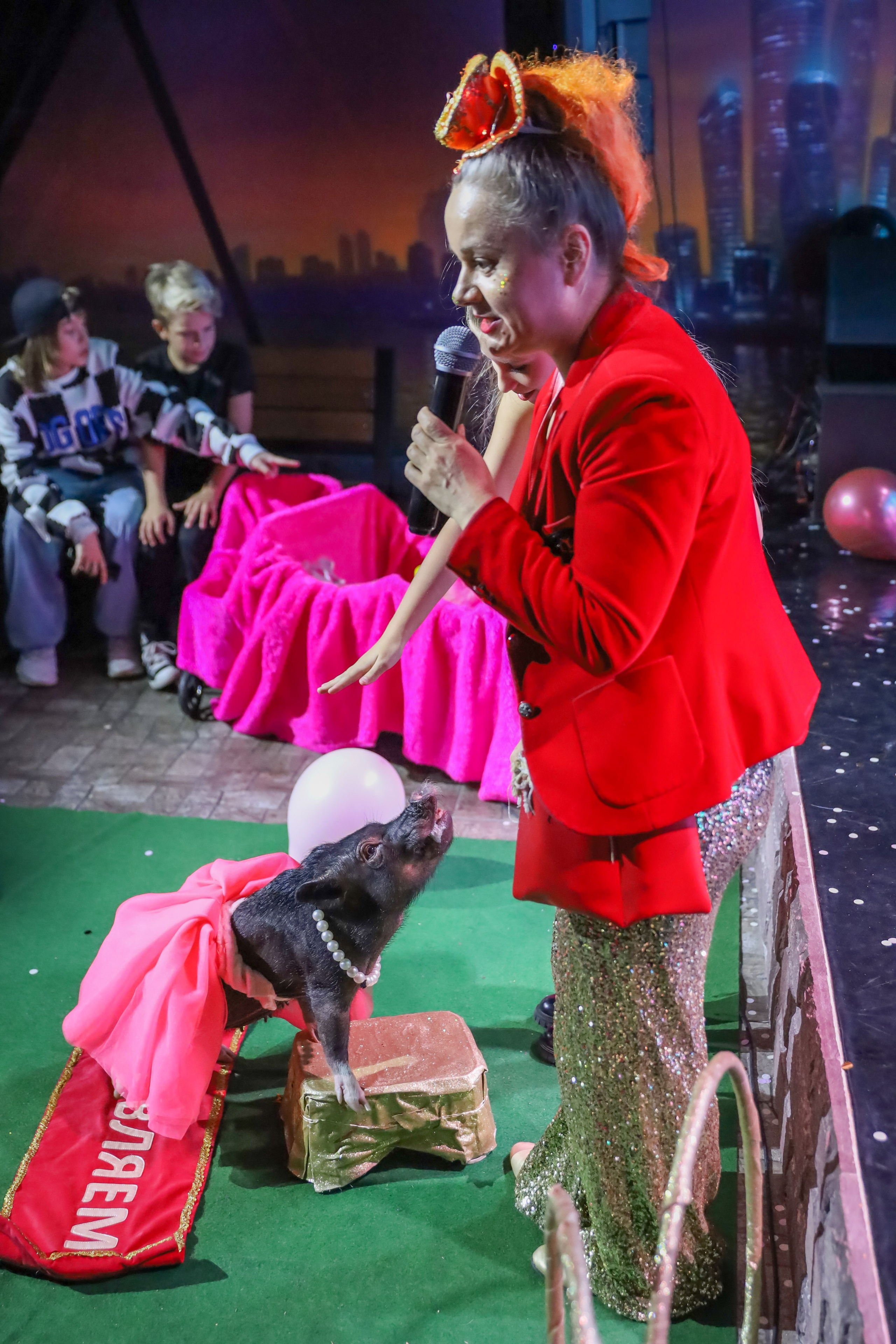 ДЕНЬ РОЖДЕНИЯ ЕВЫ В КРБ. Фотограф мероприятий Ирина Каширина