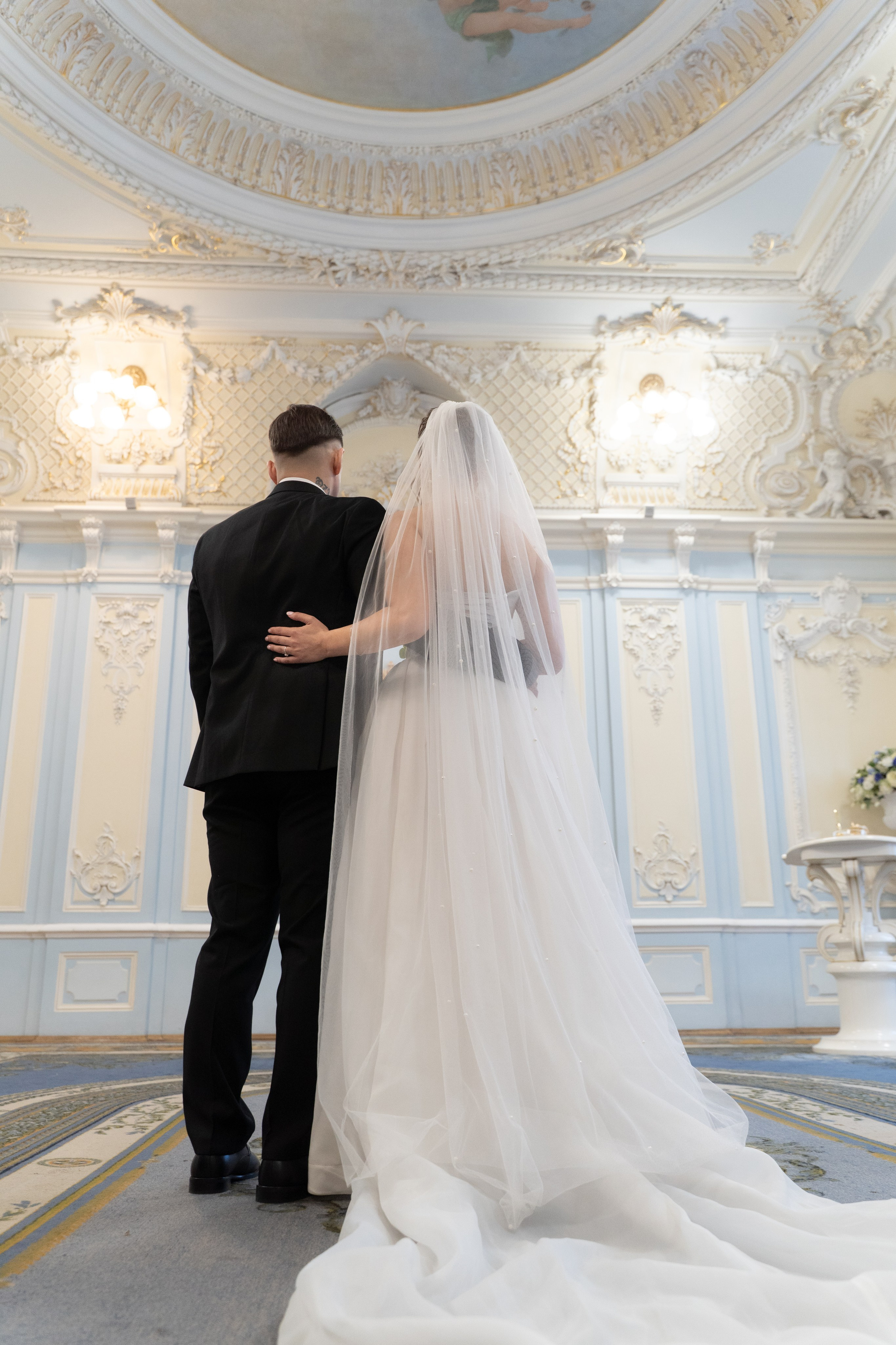 Сергей и Ани во Дворце бракосочетания № 2. Professional photoartist in St. Petersburg (wedding, reportage, portrait, model book, love story) Alexander Shvedov