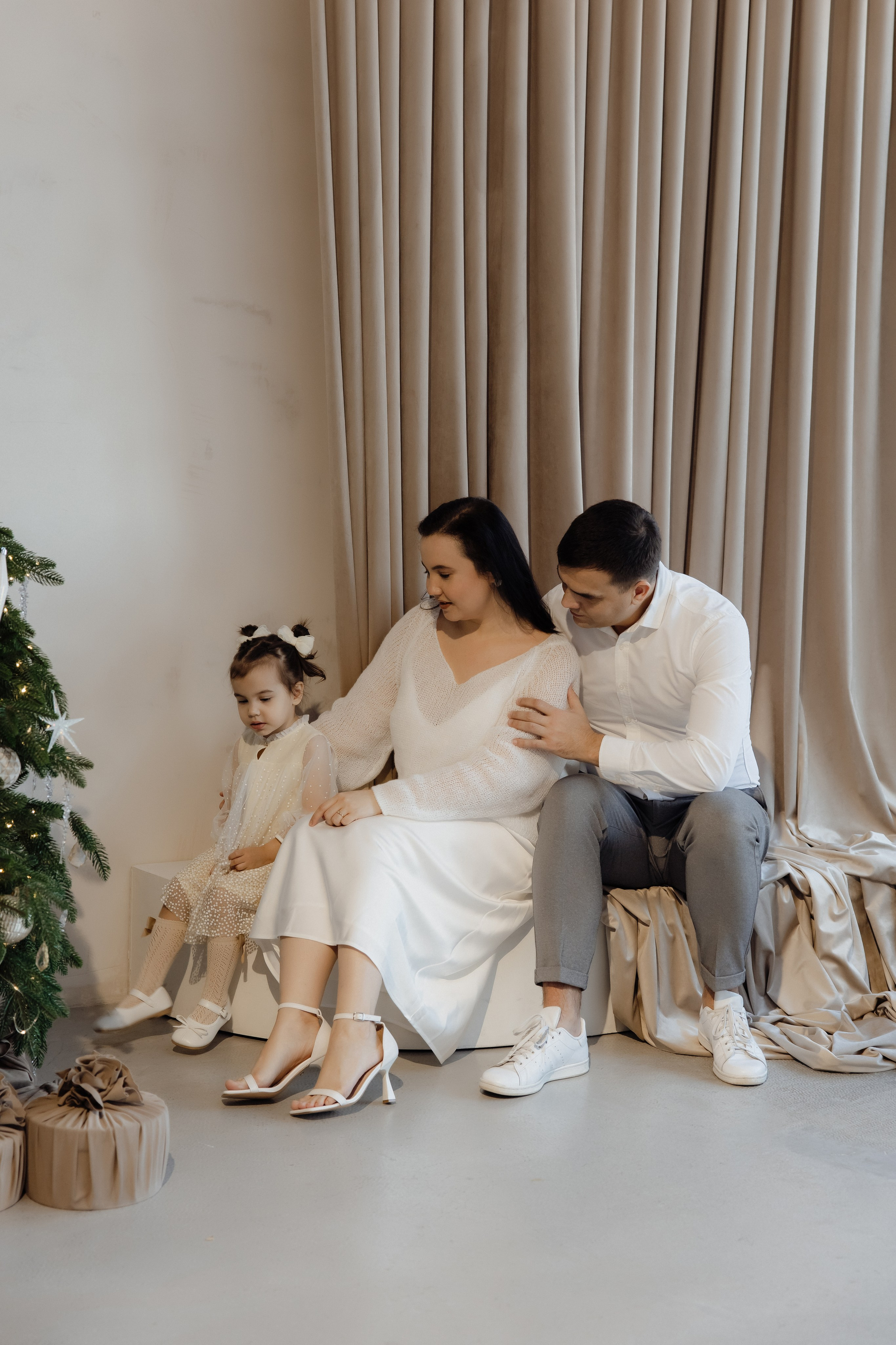 Николай, Зарина и Кира. Семейный и свадебный фотограф в Челябинске Мария Леонтьева