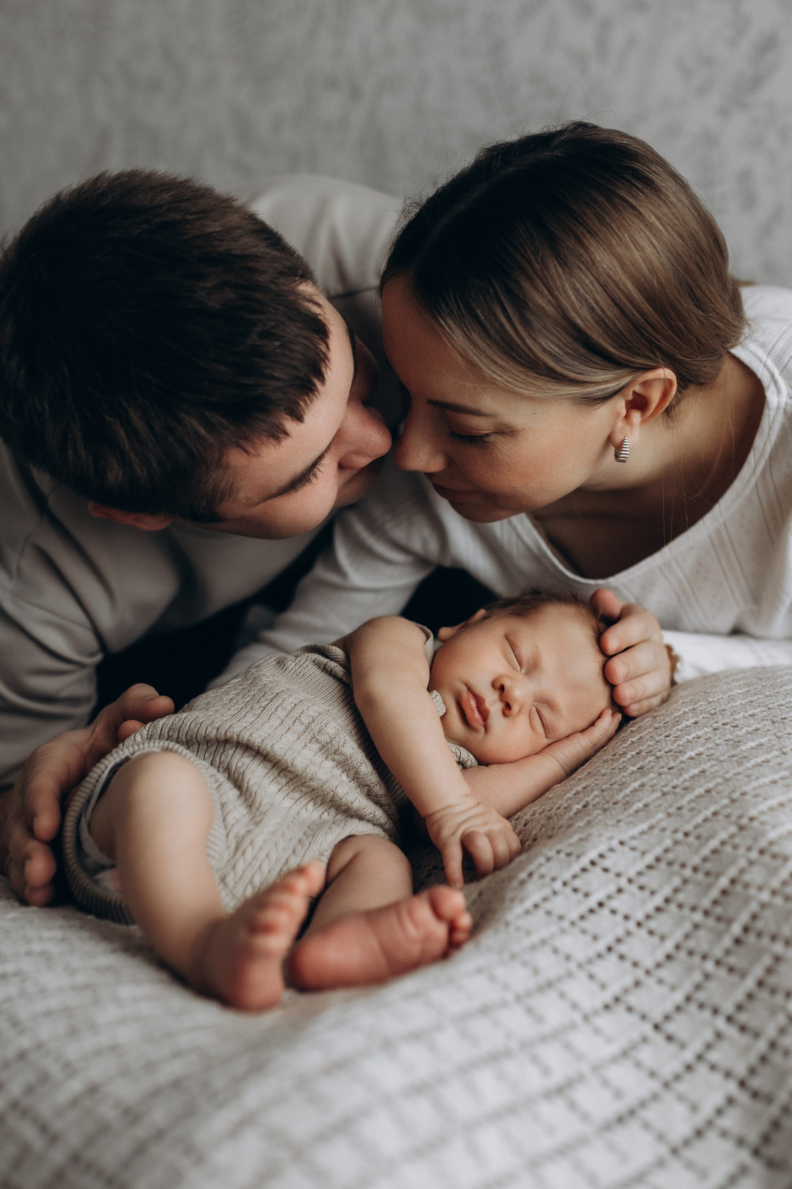 Фотосессия новорождённого Краснодар, семейный фотограф в Краснодаре Яна Морева. Семейный фотограф в Краснодаре Яна Морева