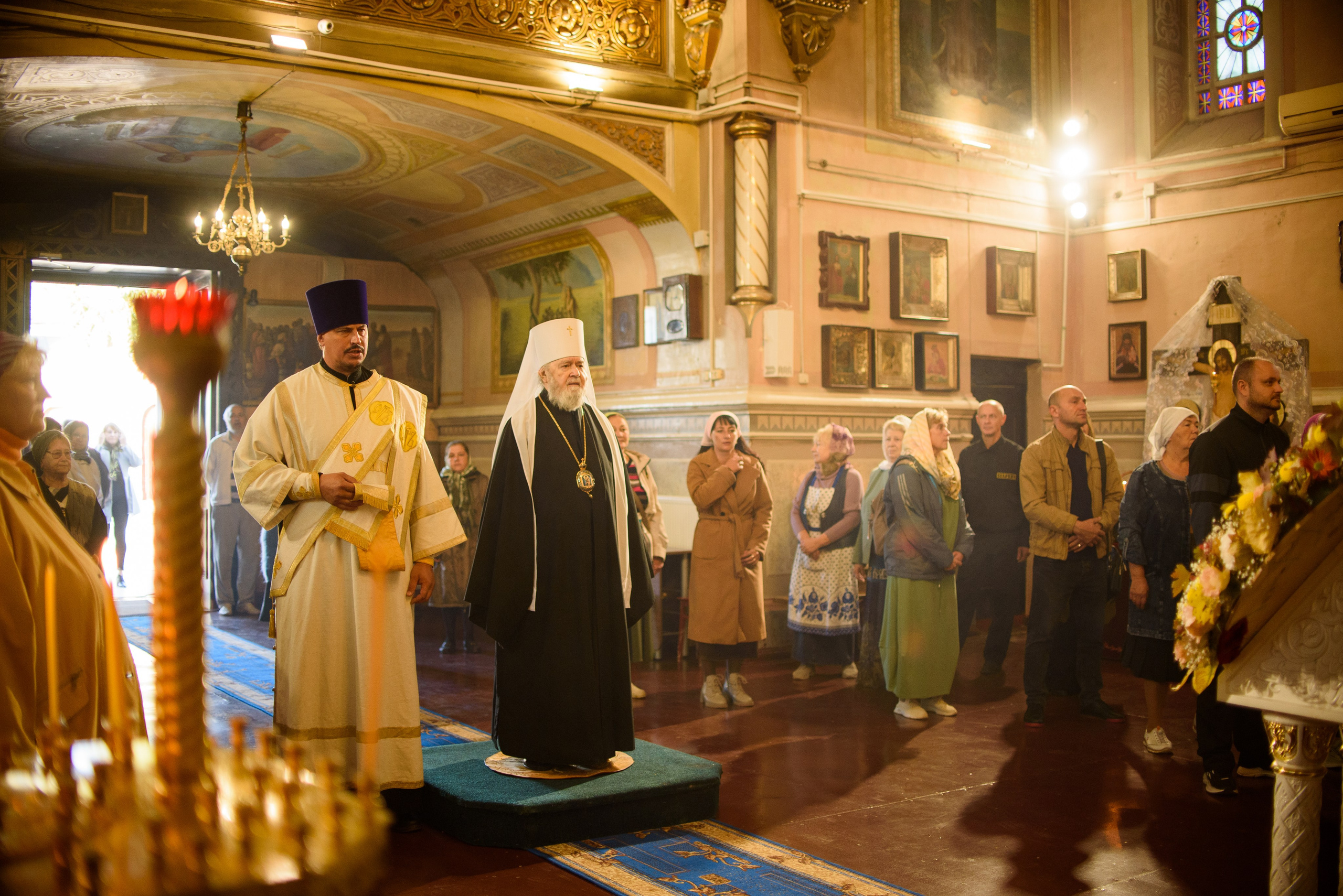 Воскресная литургия 29.10.2023. Семейный и свадебный фотограф в Феодосии и Коктебеле