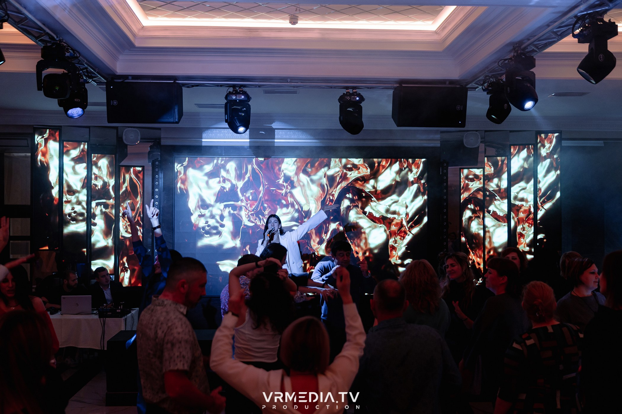 Выходные в ресторане «Лазурный берег»