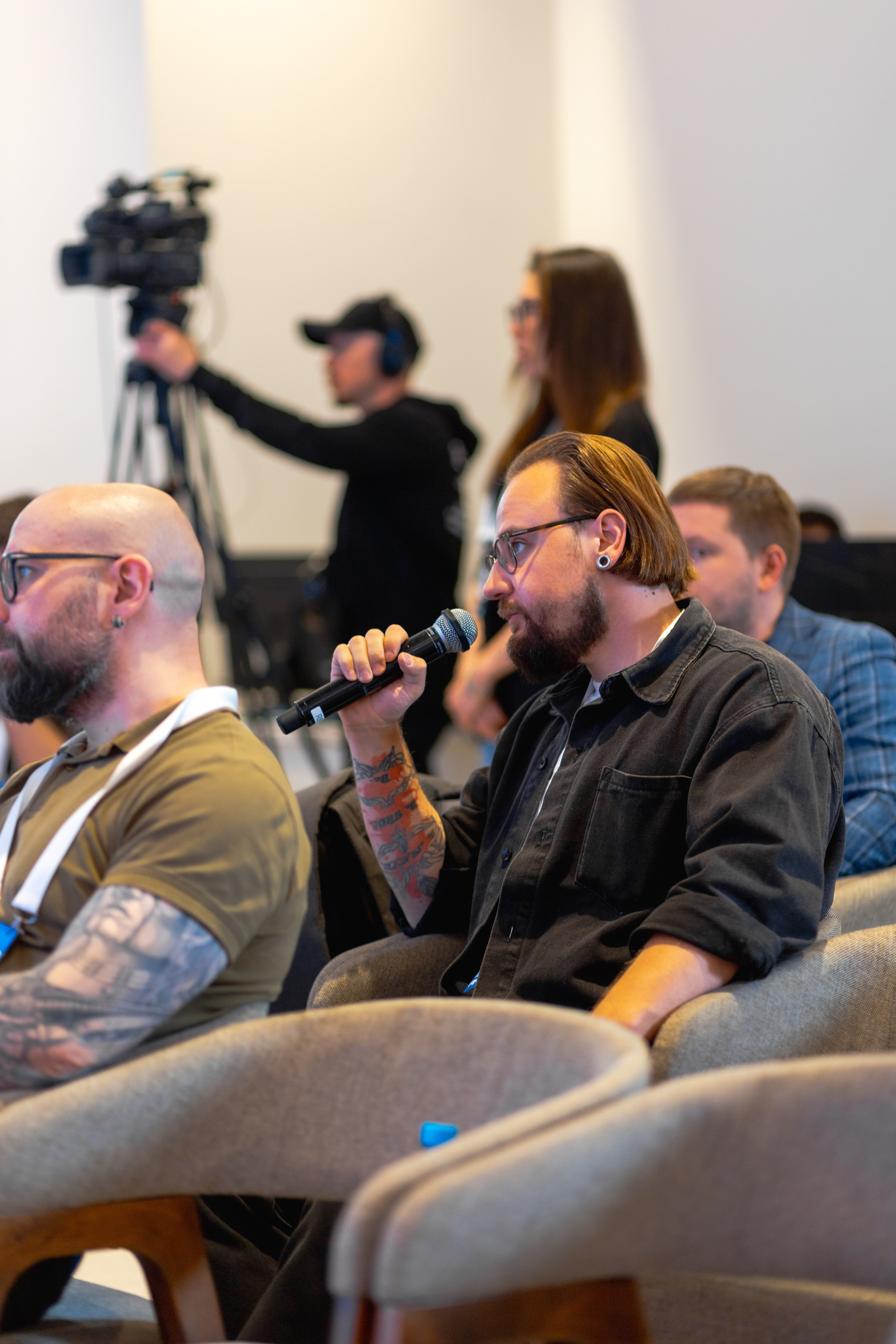 Aha! — 29–30 мая 2025. Фотобанк Матемаркетинг