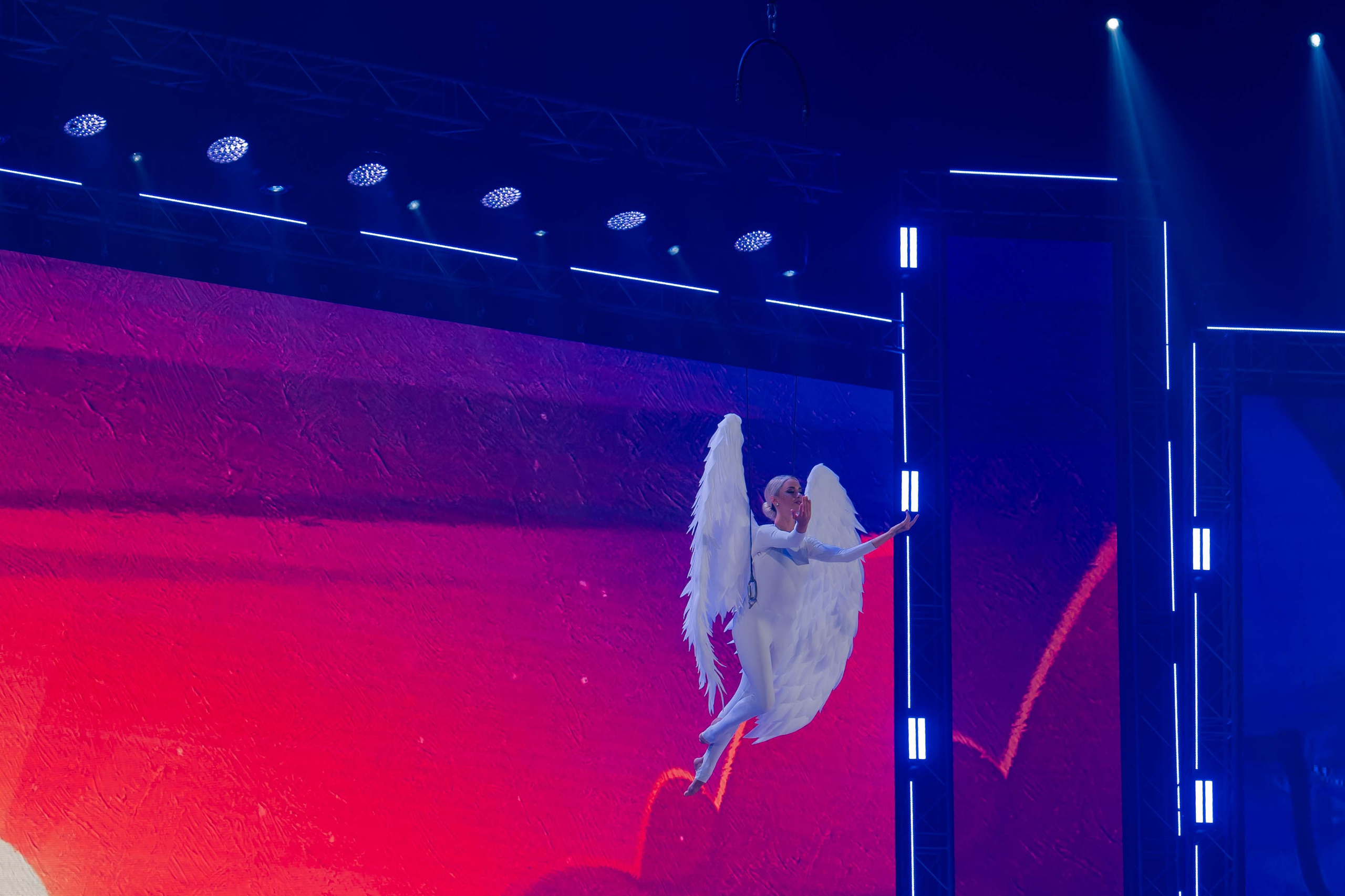 Шоу Алексея Немова 2024. Крамер Юлиана детский и семейный фотограф