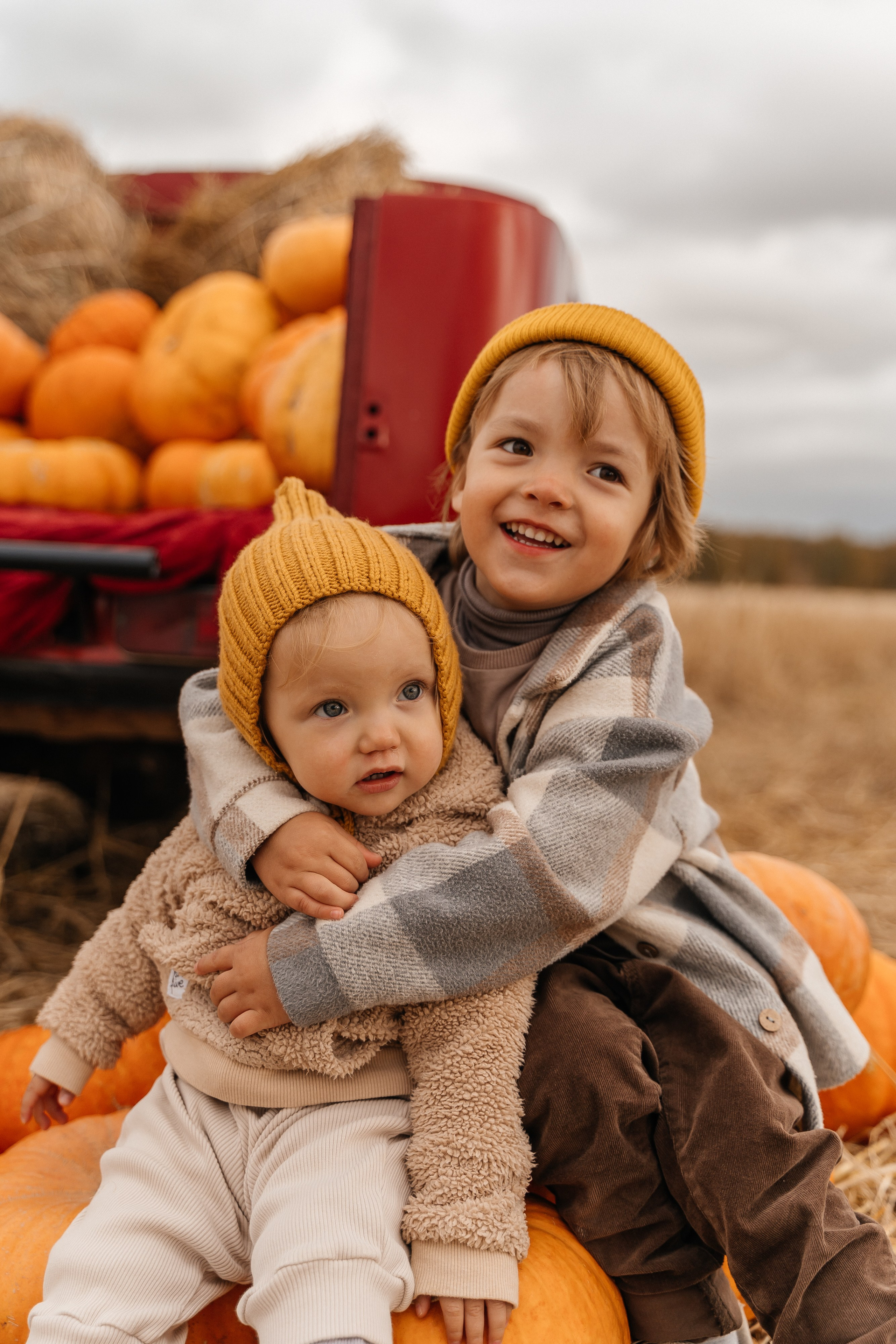 Саша, Женя, Лёва и Марта. Волик Мария
