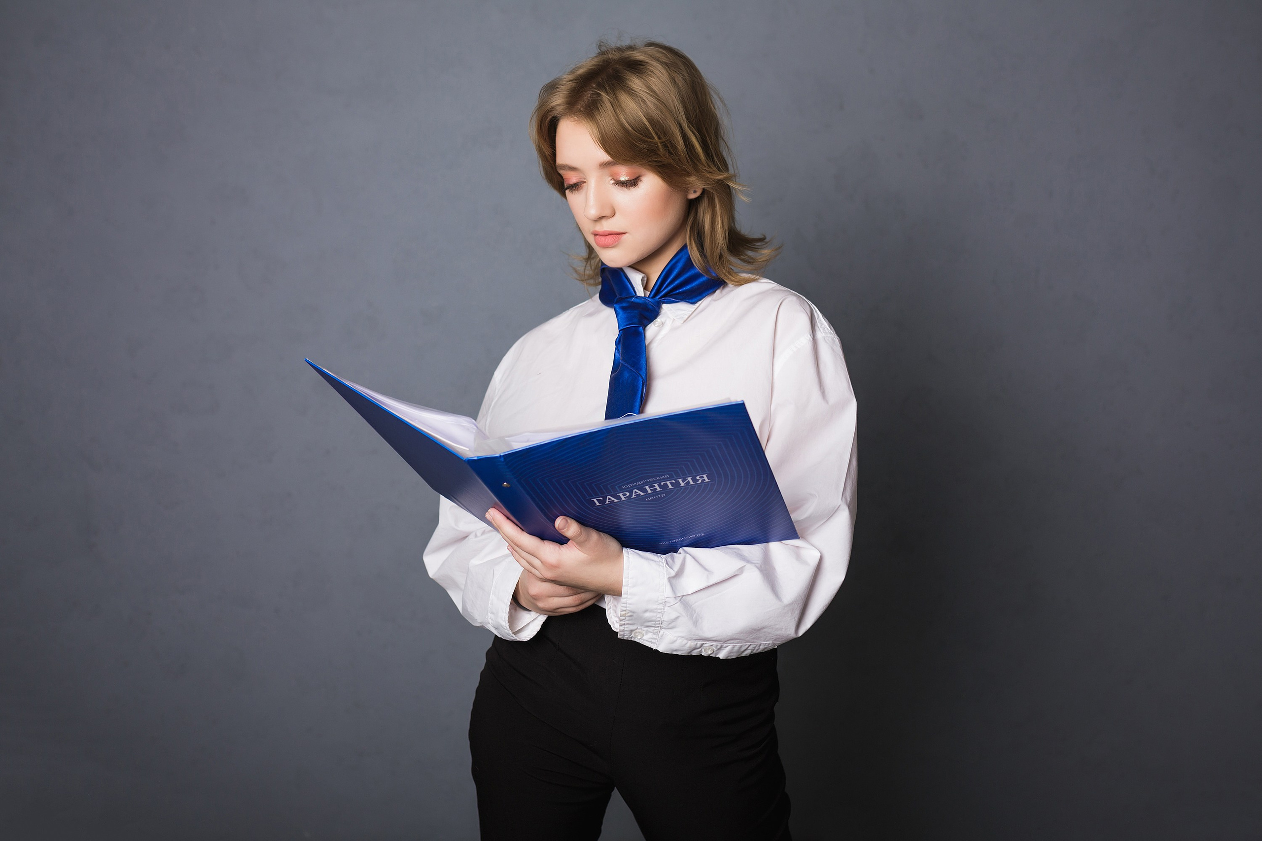 ДЕЛОВЫЕ. Roman Photo