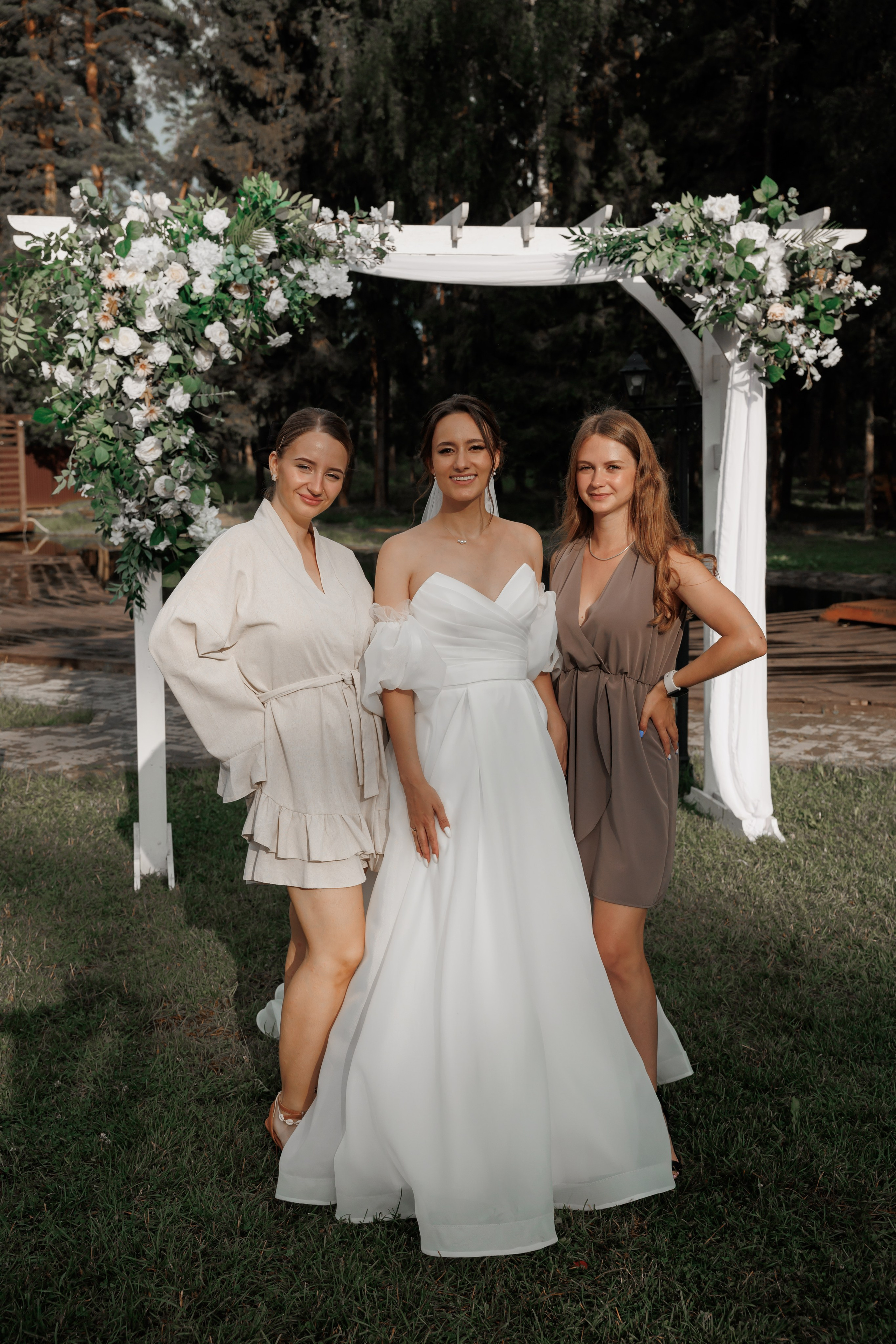 Полина и Дмитрий, загородный клуб «Барин», ЗАГС в г. Пушкино. Свадебный и репортажный фотограф (Москва, Королев и другие)