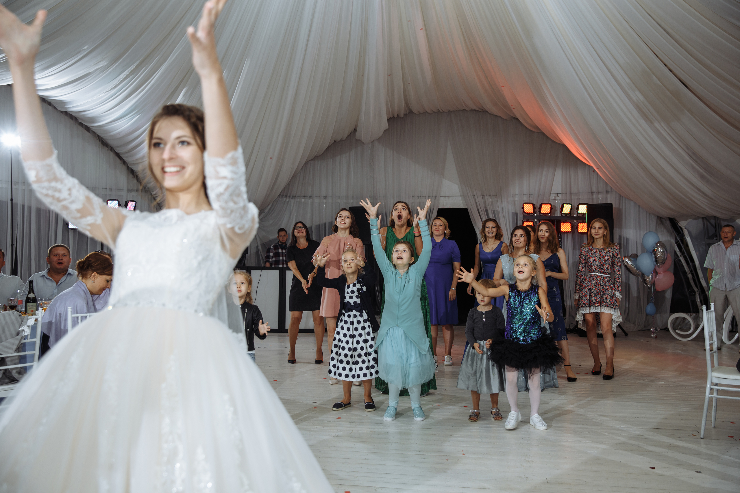 Максим и Дарья. Свадебный фотограф в Москве Тёма Савостиков