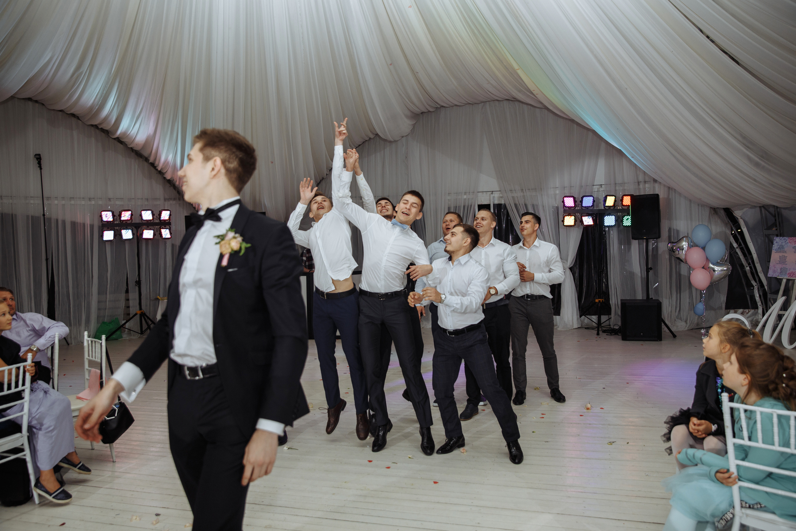 Максим и Дарья. Свадебный фотограф в Москве Тёма Савостиков