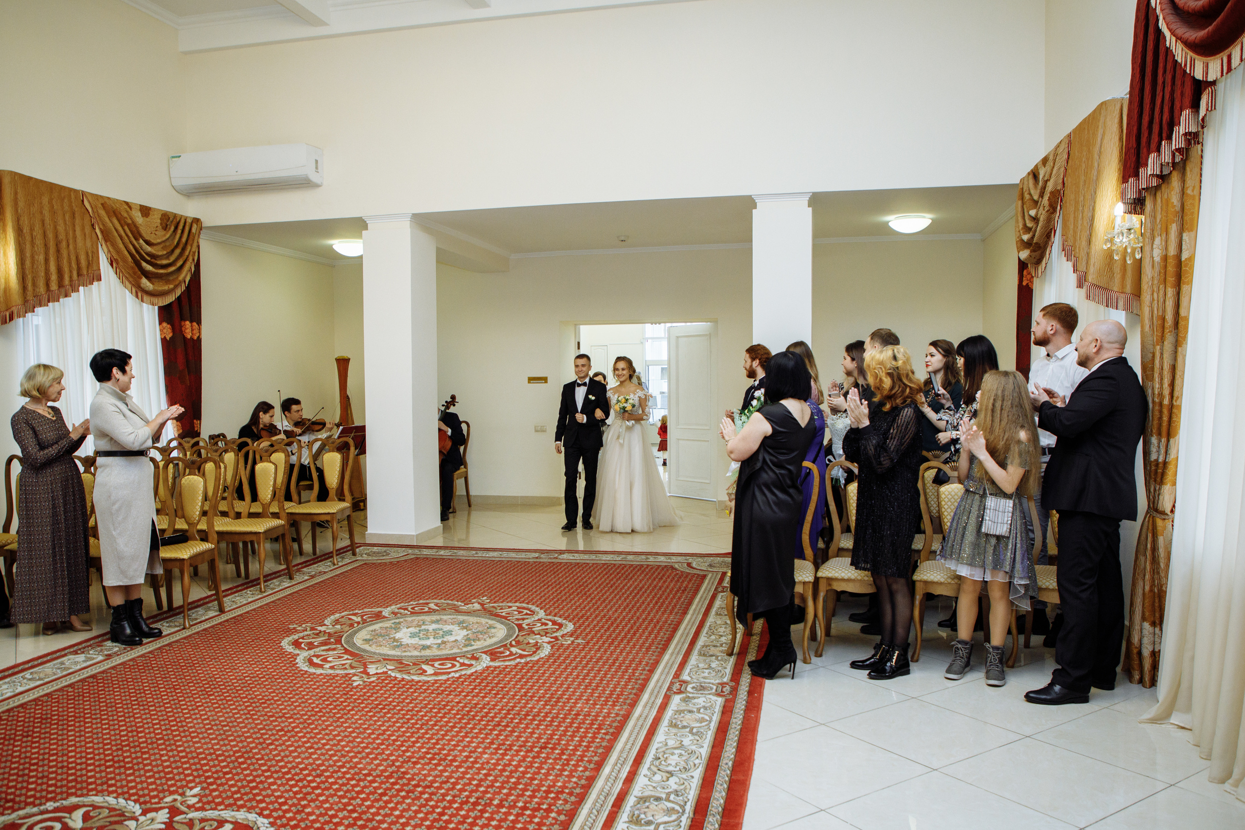 Антон и Алина. Свадебный фотограф в Москве Тёма Савостиков