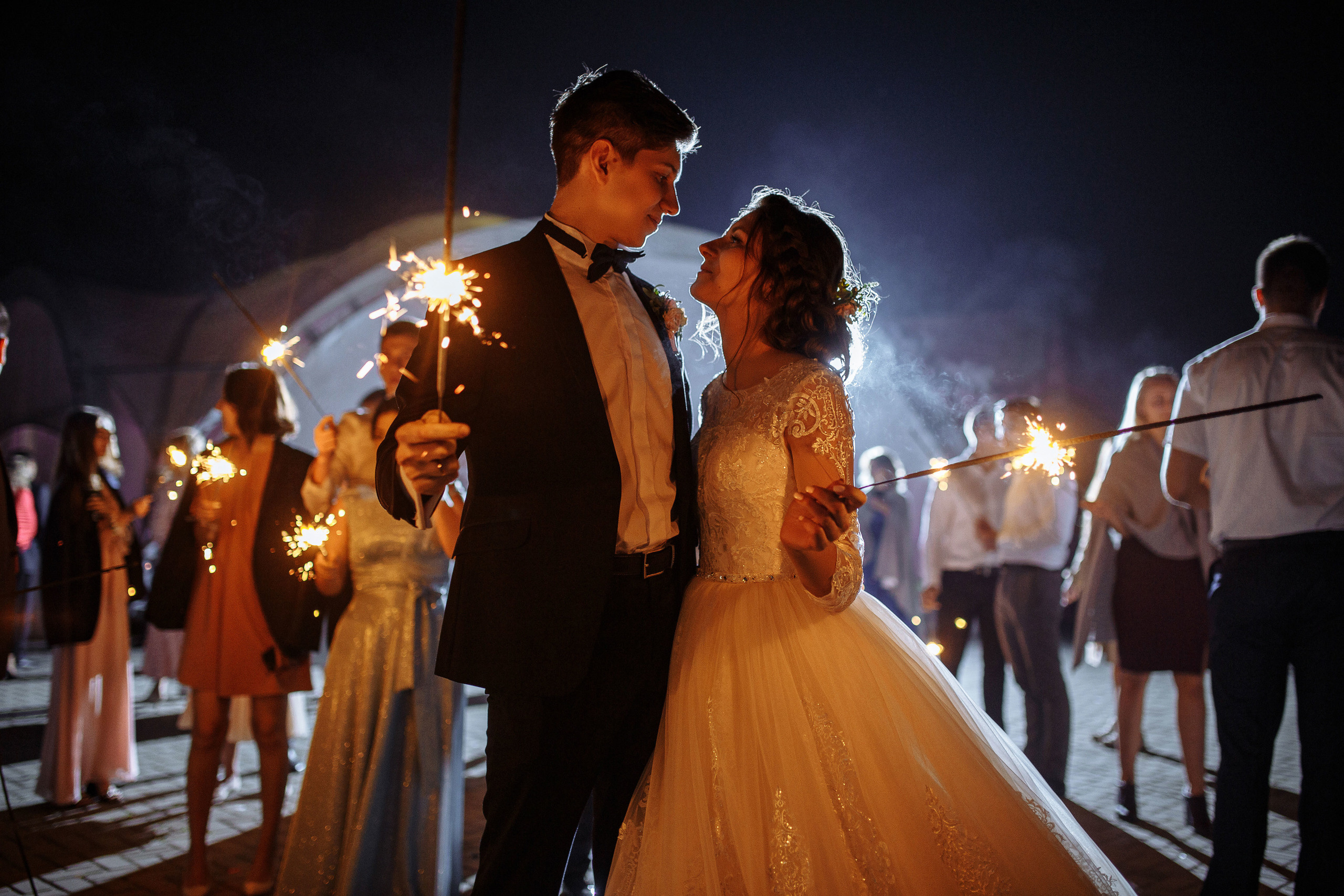 Свадебный фотограф в Москве Тёма Савостиков