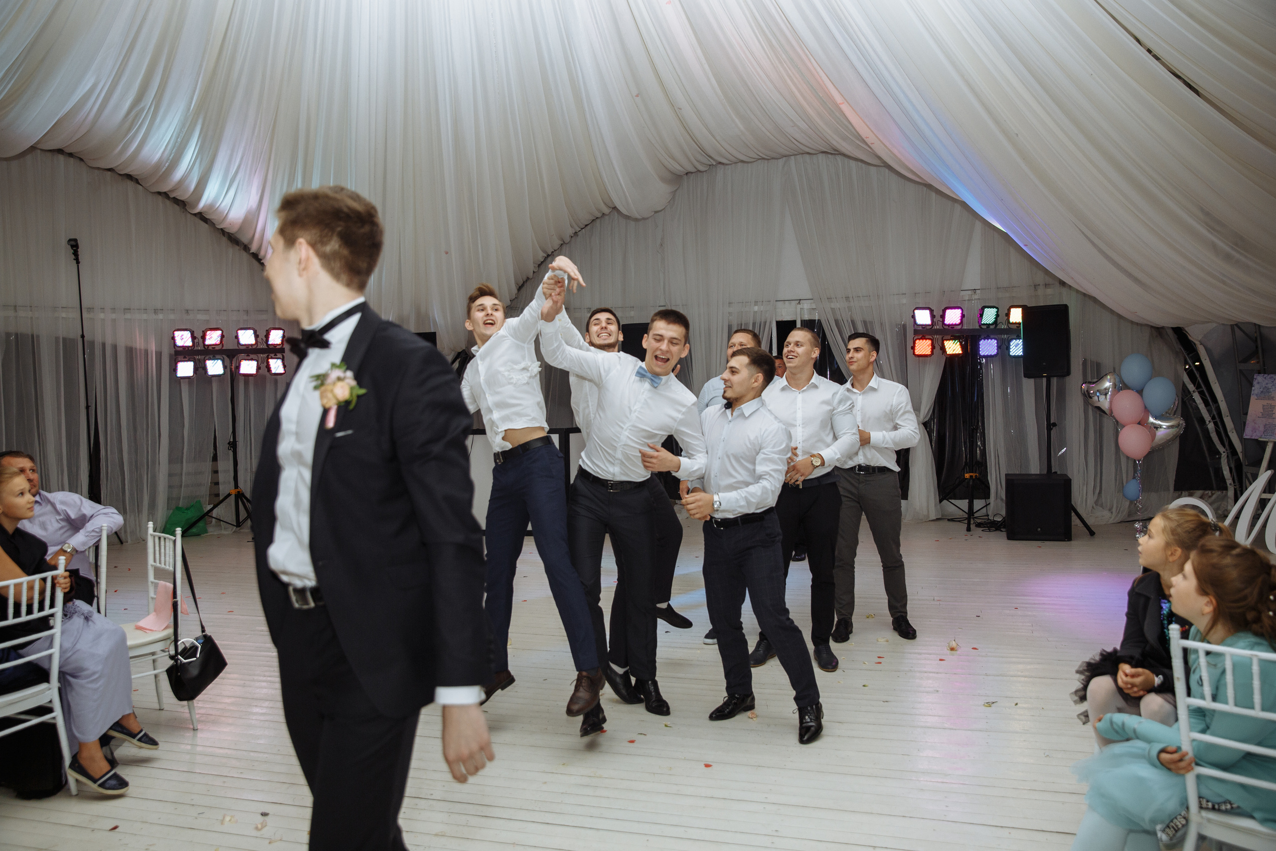 Максим и Дарья. Свадебный фотограф в Москве Тёма Савостиков