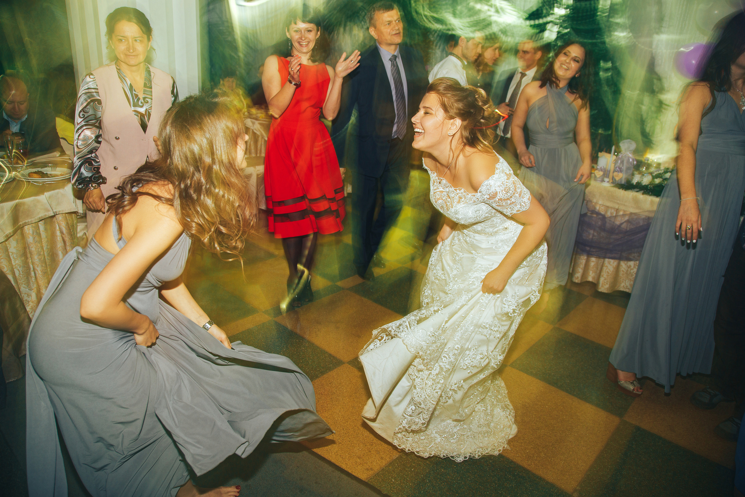 Свадебный фотограф в Москве Тёма Савостиков