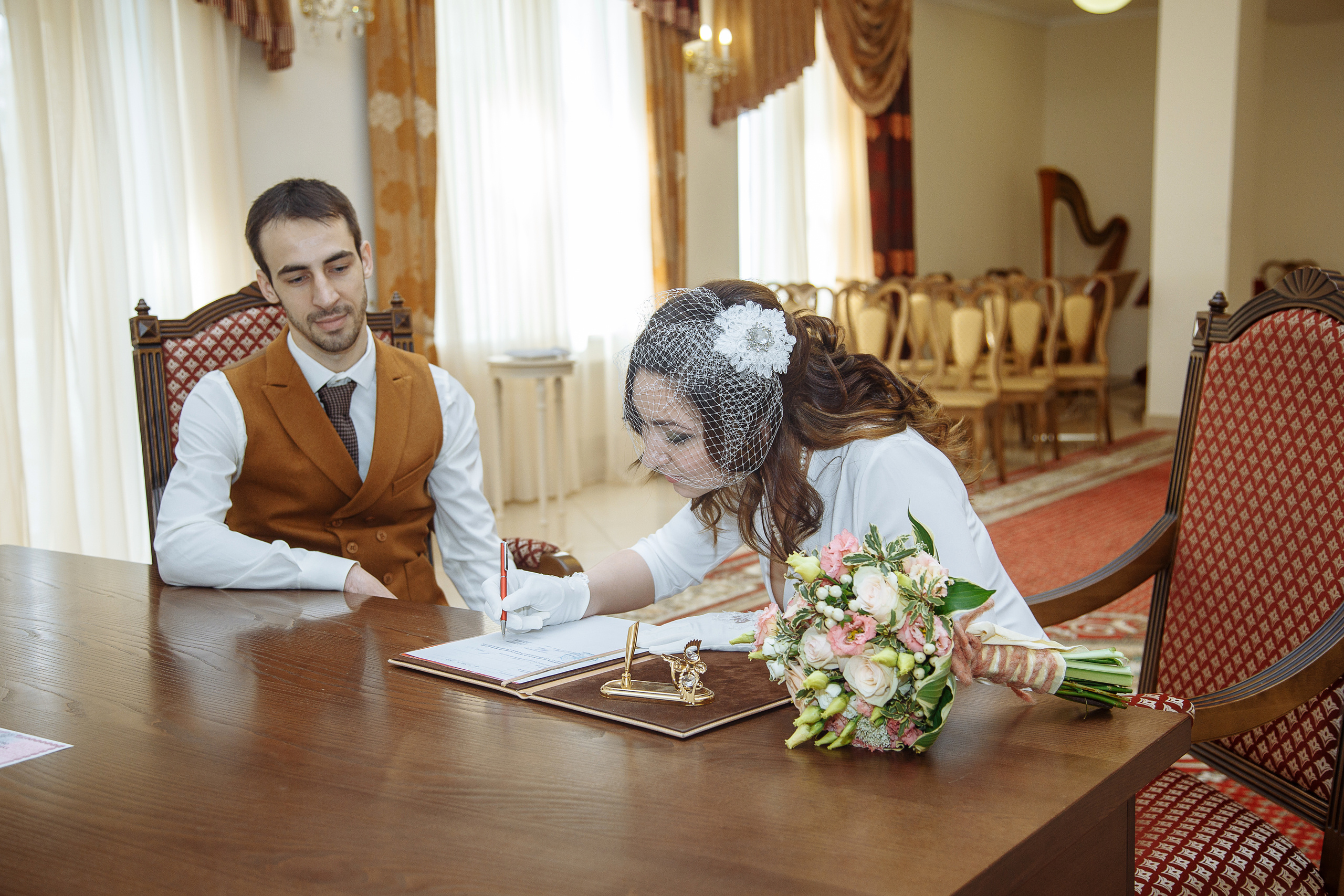 Александр и Александра. Свадебный фотограф в Москве Тёма Савостиков