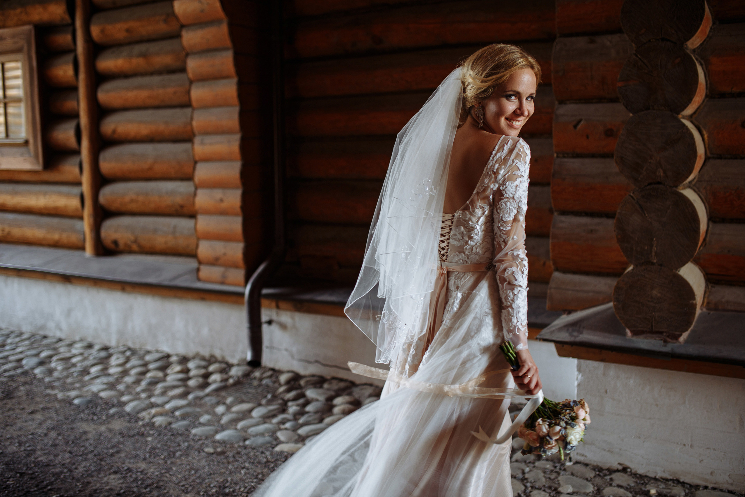 Свадебный фотограф в Москве Тёма Савостиков