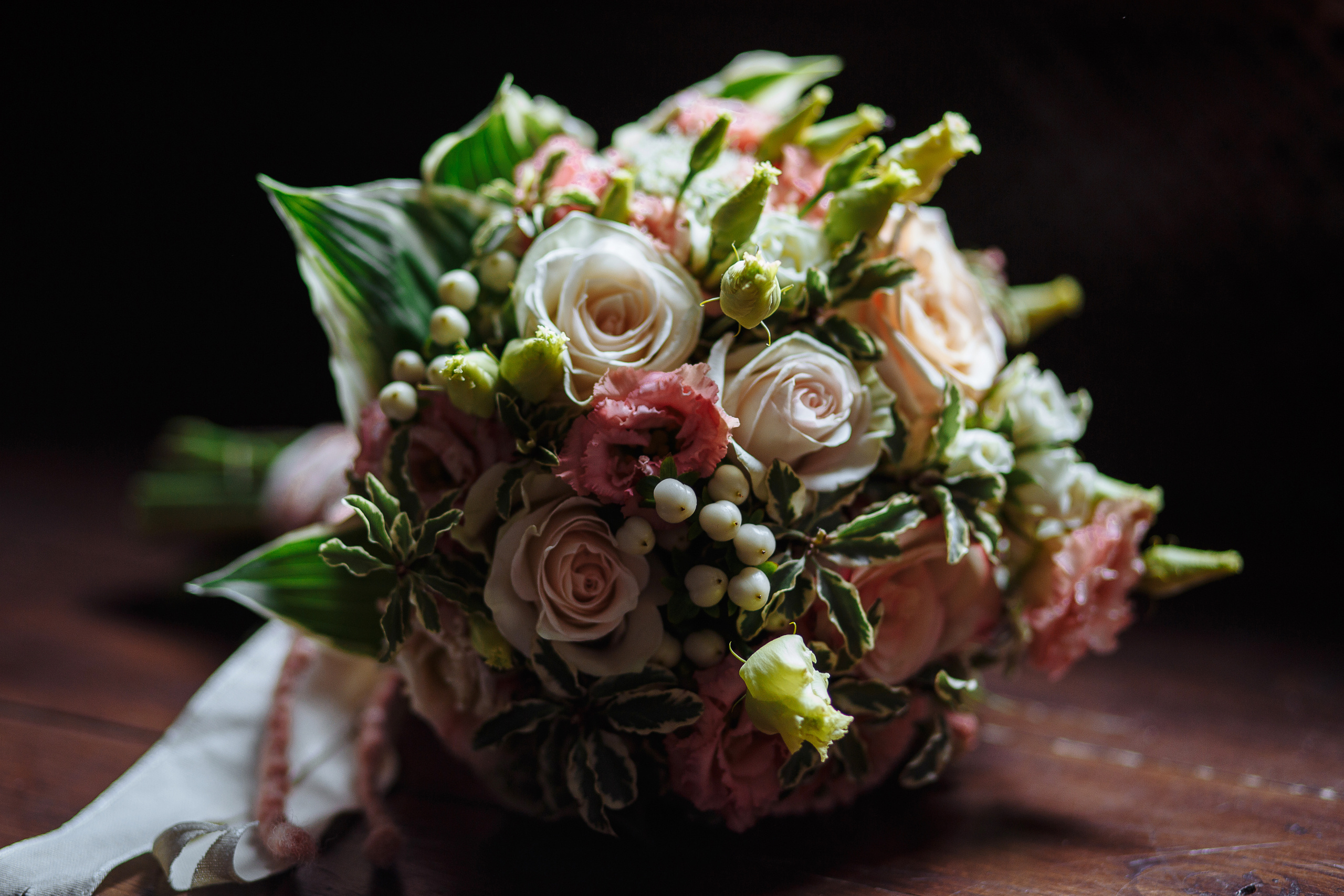 Александр и Александра. Свадебный фотограф в Москве Тёма Савостиков