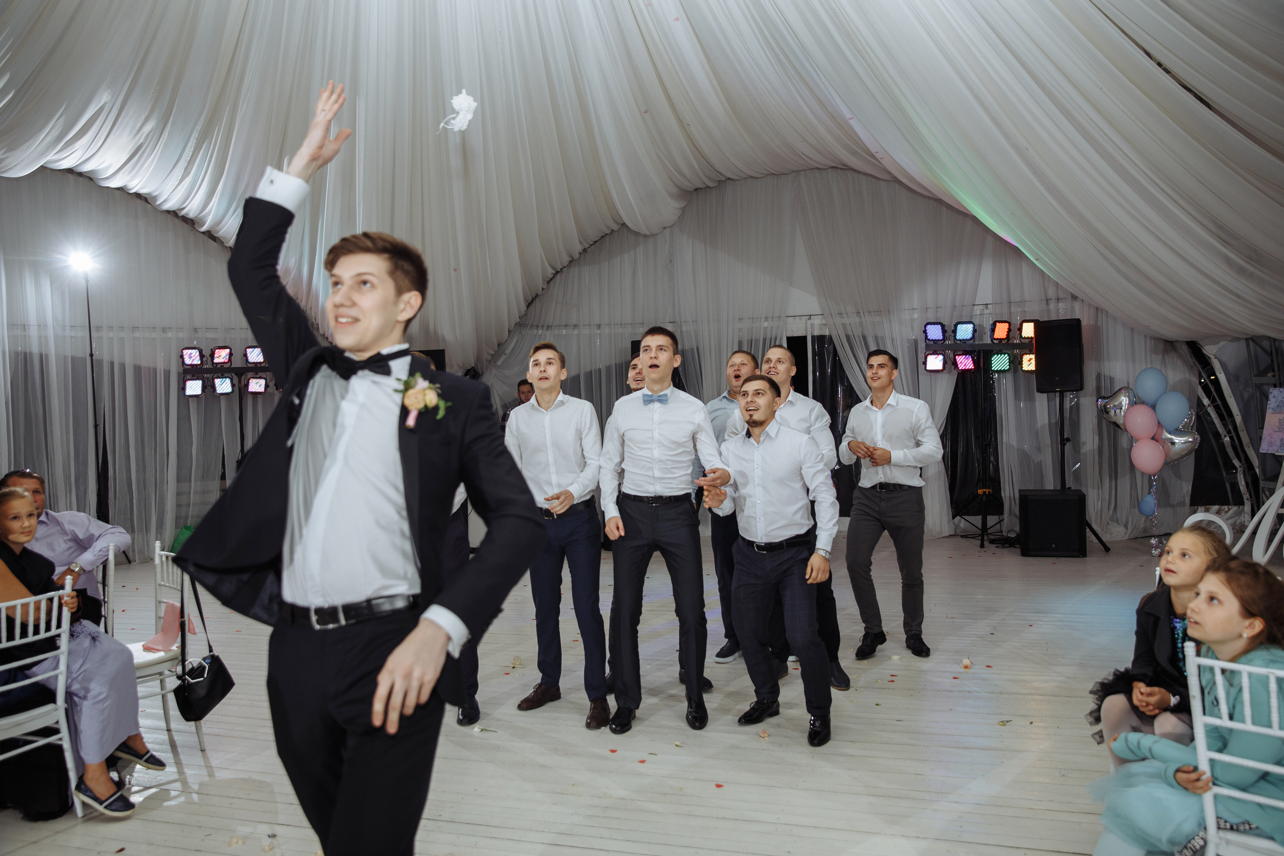 Максим и Дарья. Свадебный фотограф в Москве Тёма Савостиков