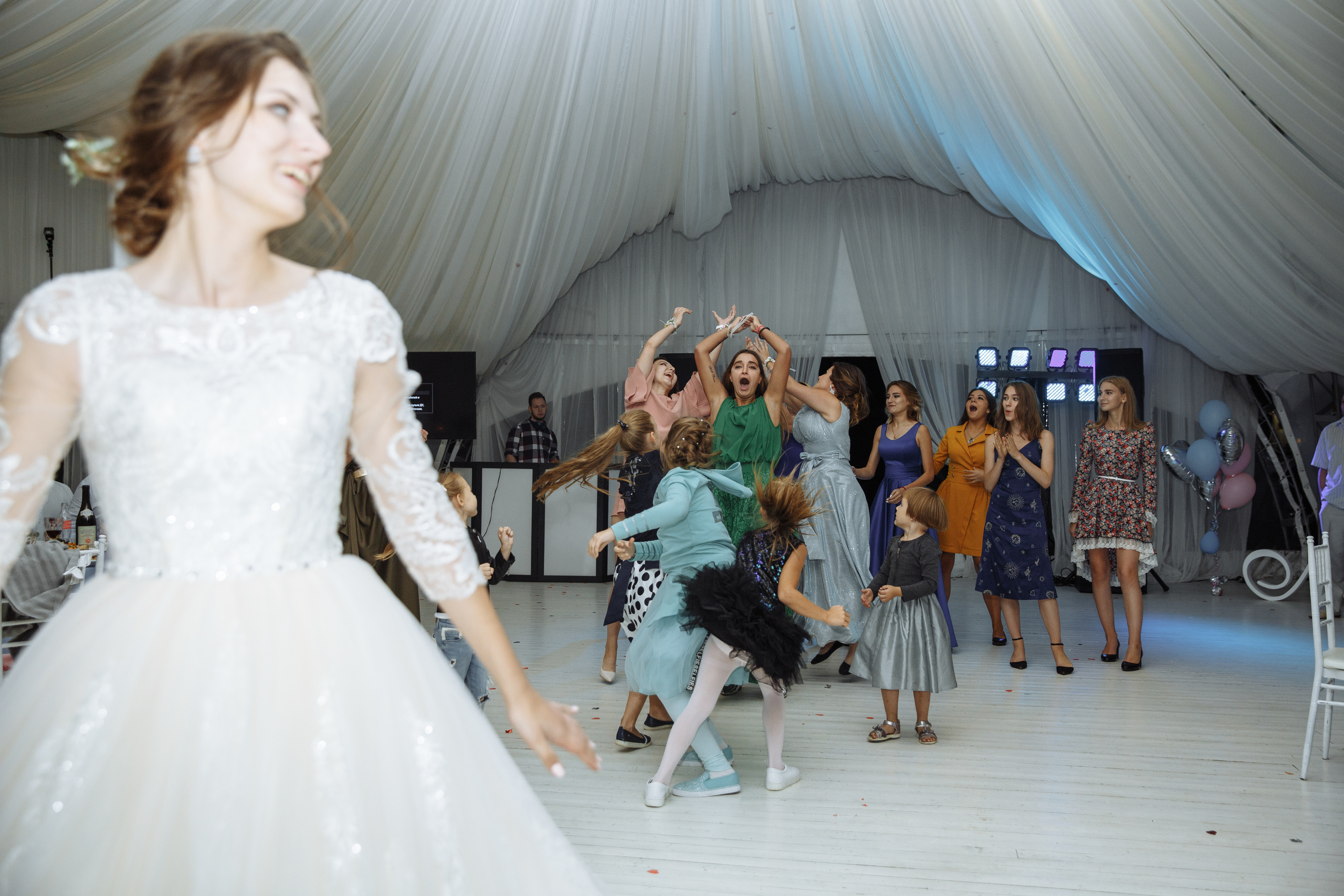 Максим и Дарья. Свадебный фотограф в Москве Тёма Савостиков