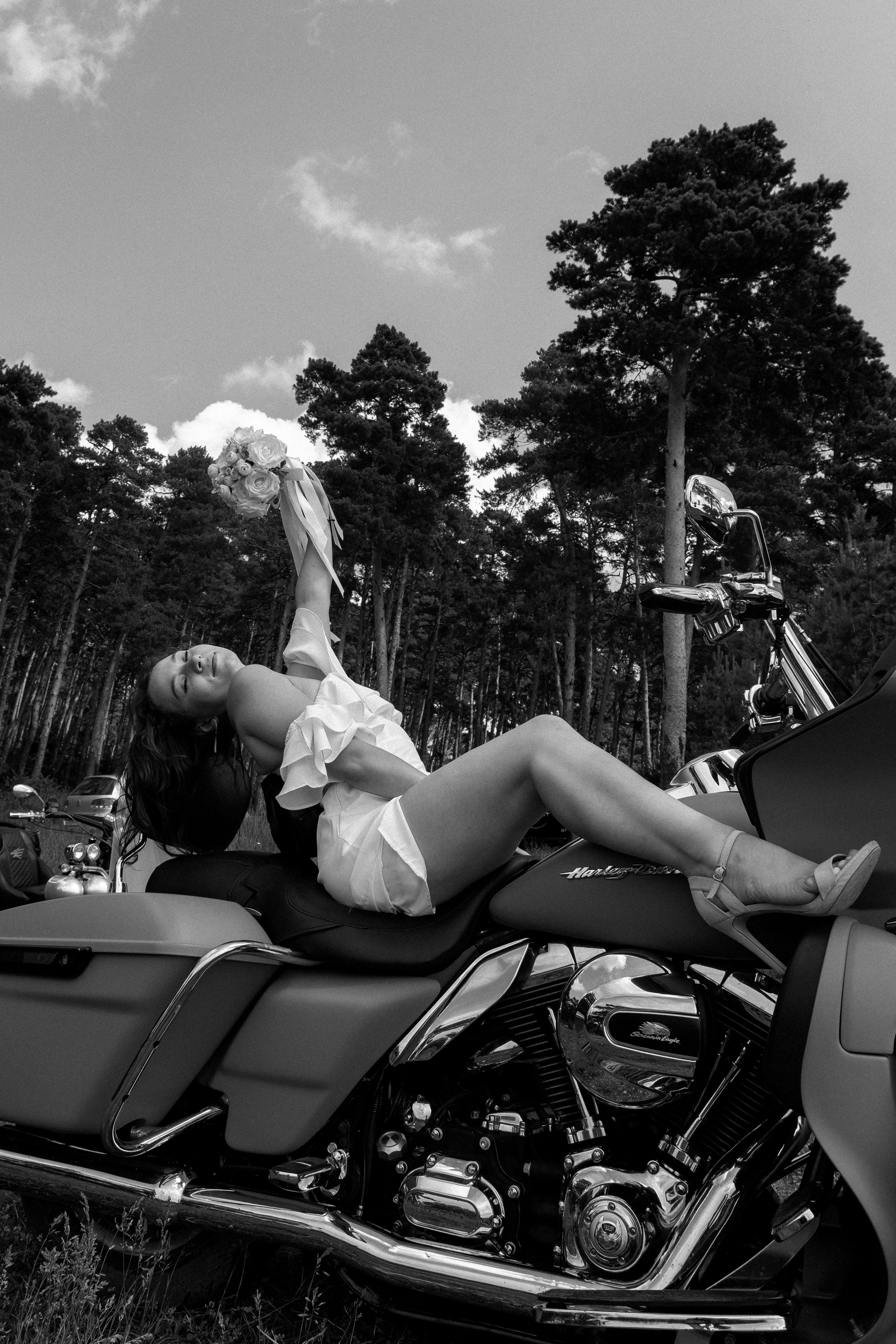 Дарья и Сергей (летний свадебный репортаж). Эстетичная фото- и видеосъёмка Ирина Арсентьева. Челябинск и весь мир