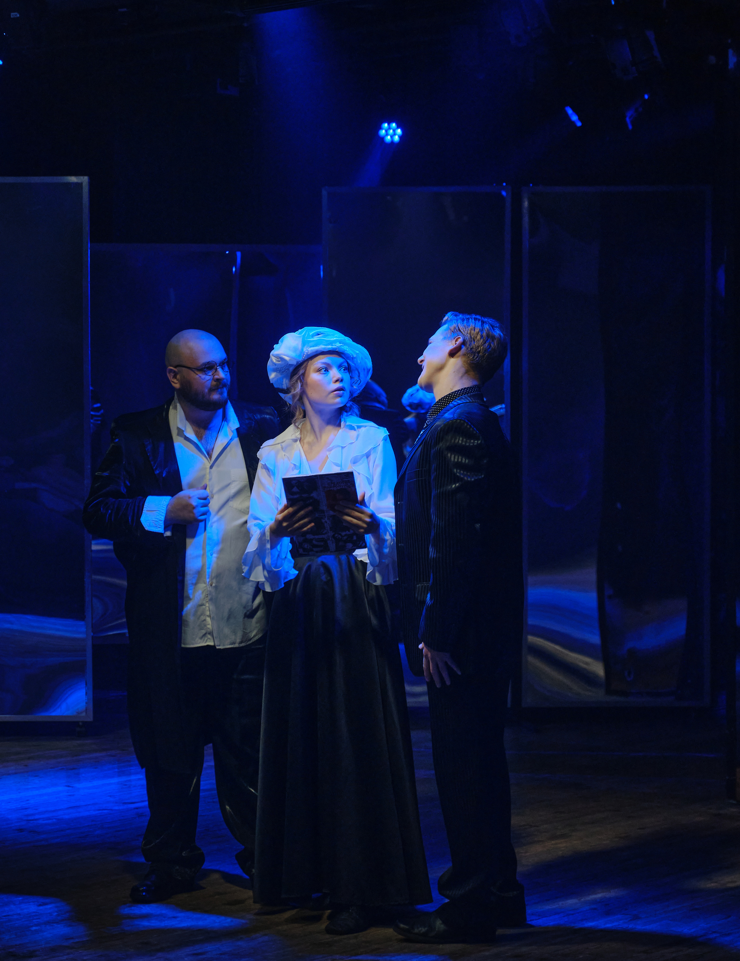 Спектакль «Средство Макропулоса»