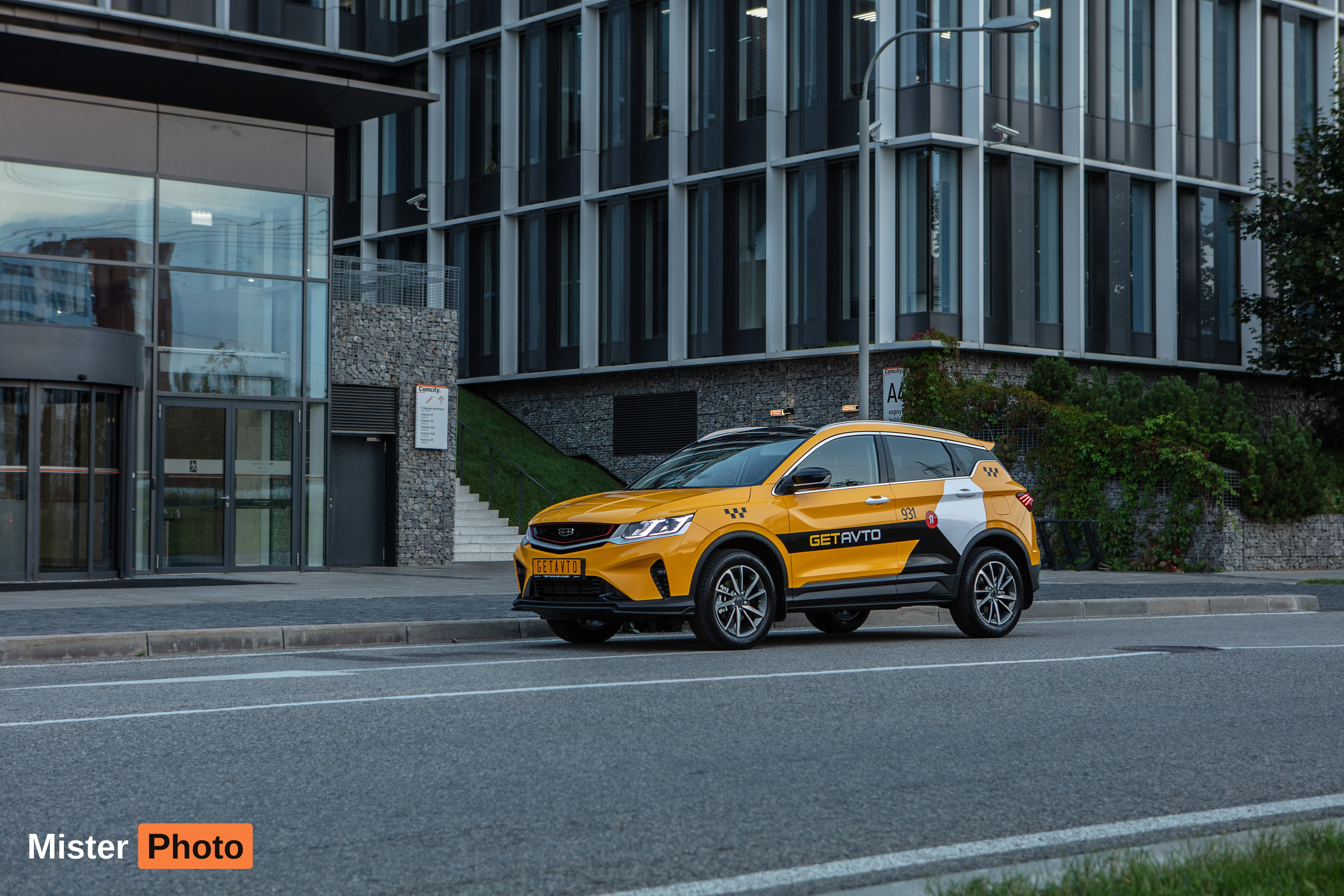 Geely Coolray. Мистер Фото Mister Photo