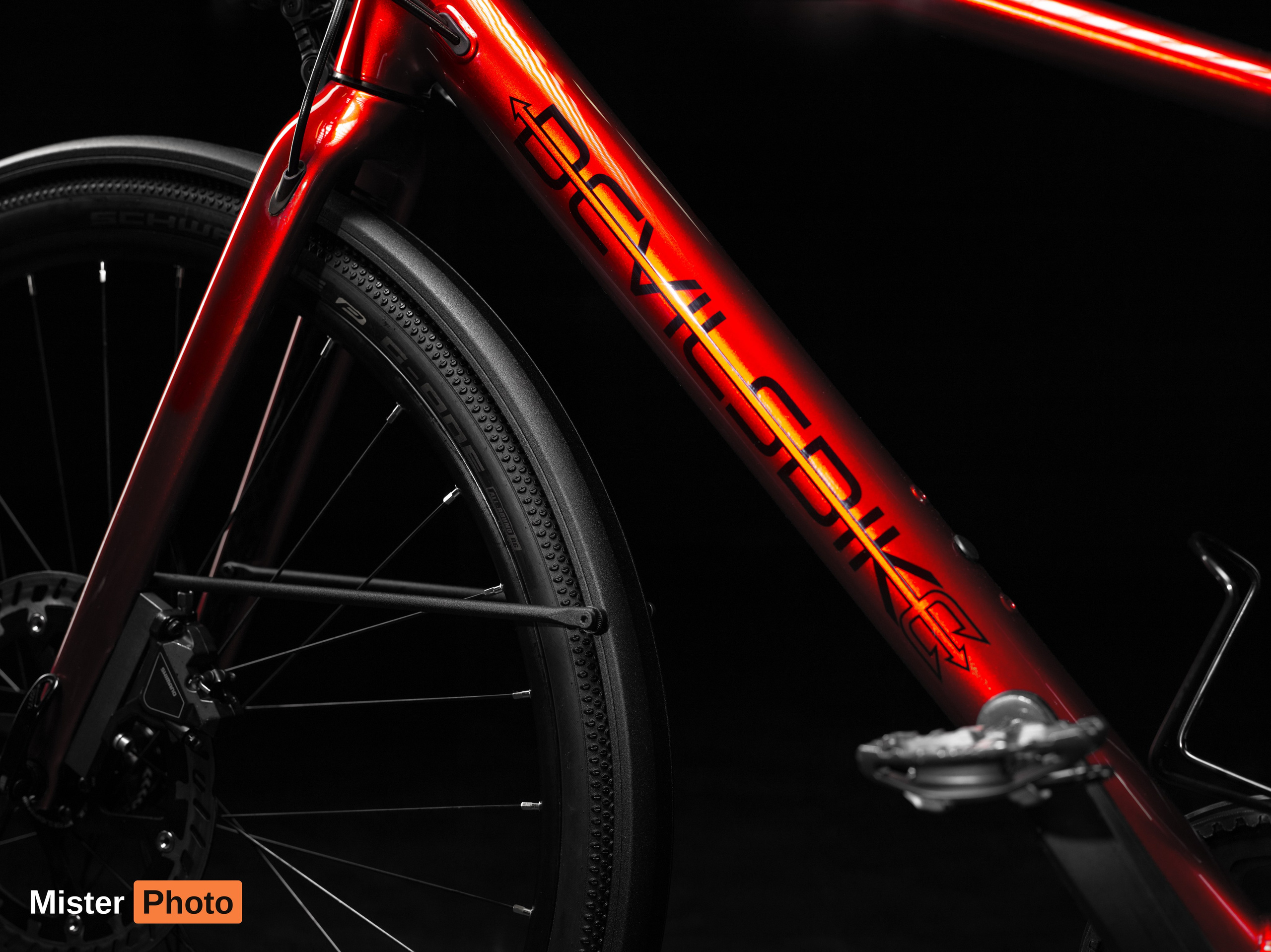 Devilbike Red. Мистер Фото Mister Photo