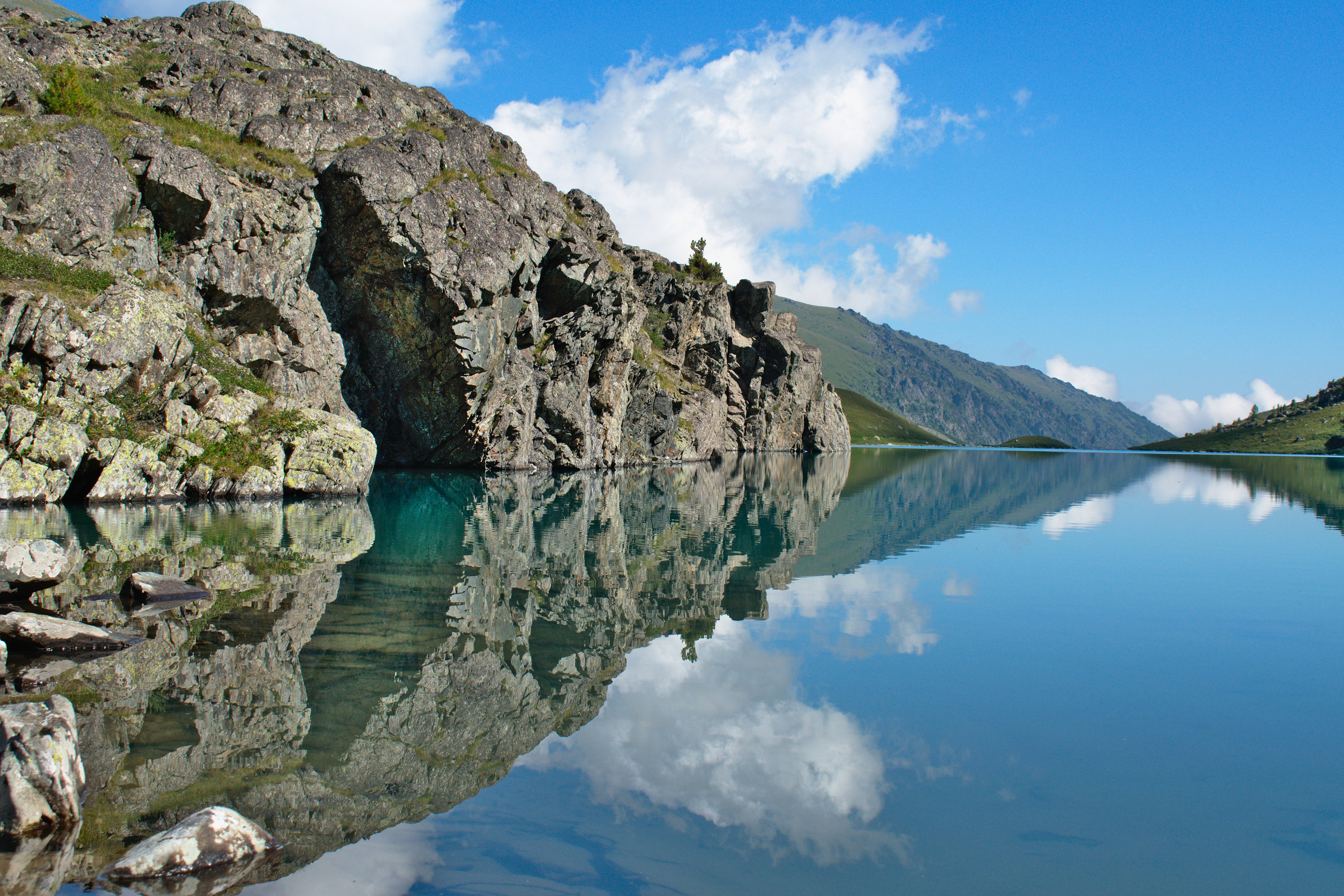 Озеро Акчан горный Алтай Пейзажная авторская фотография