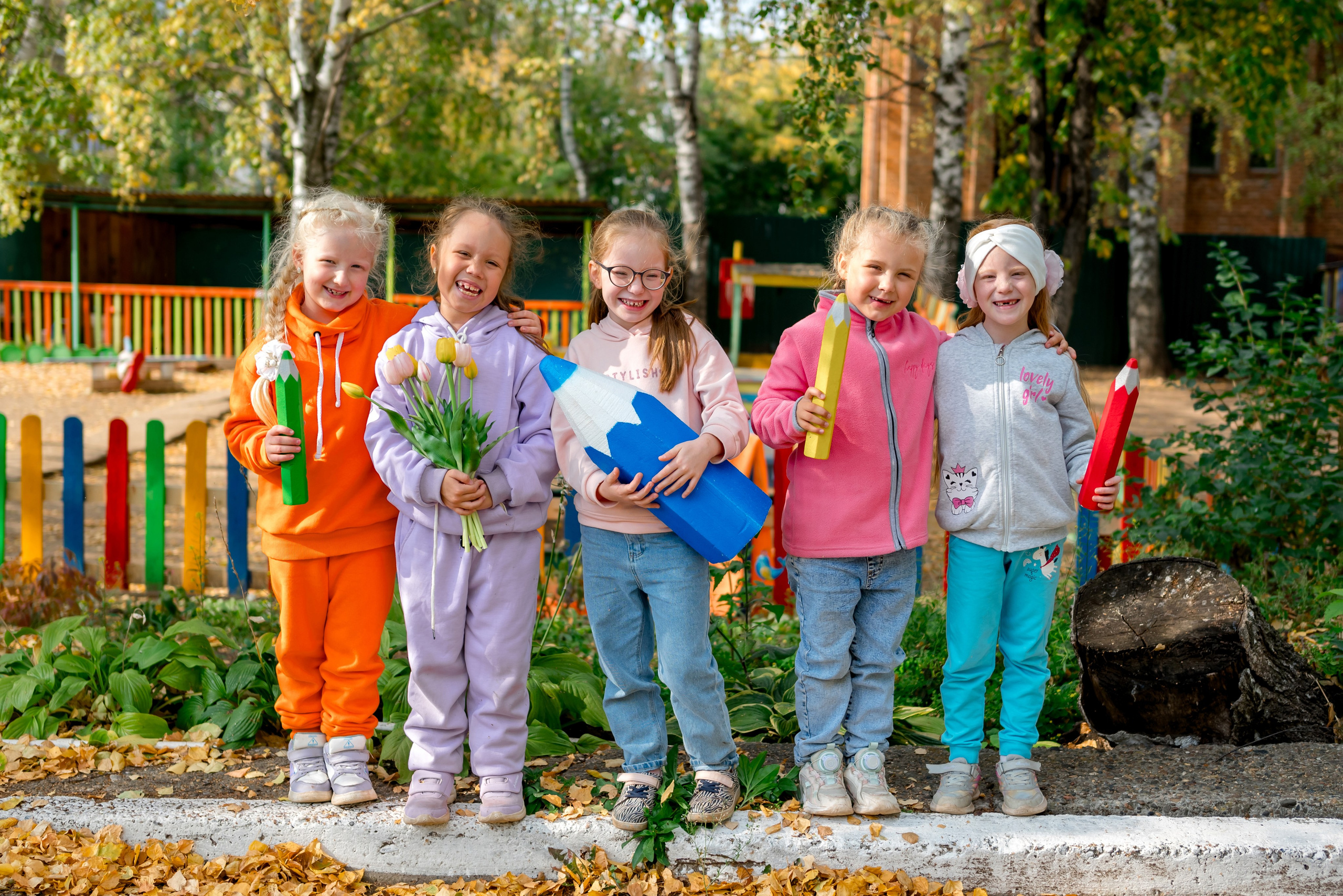 Детский сад. Фото. Современные выпускные альбомы. Воткинск
