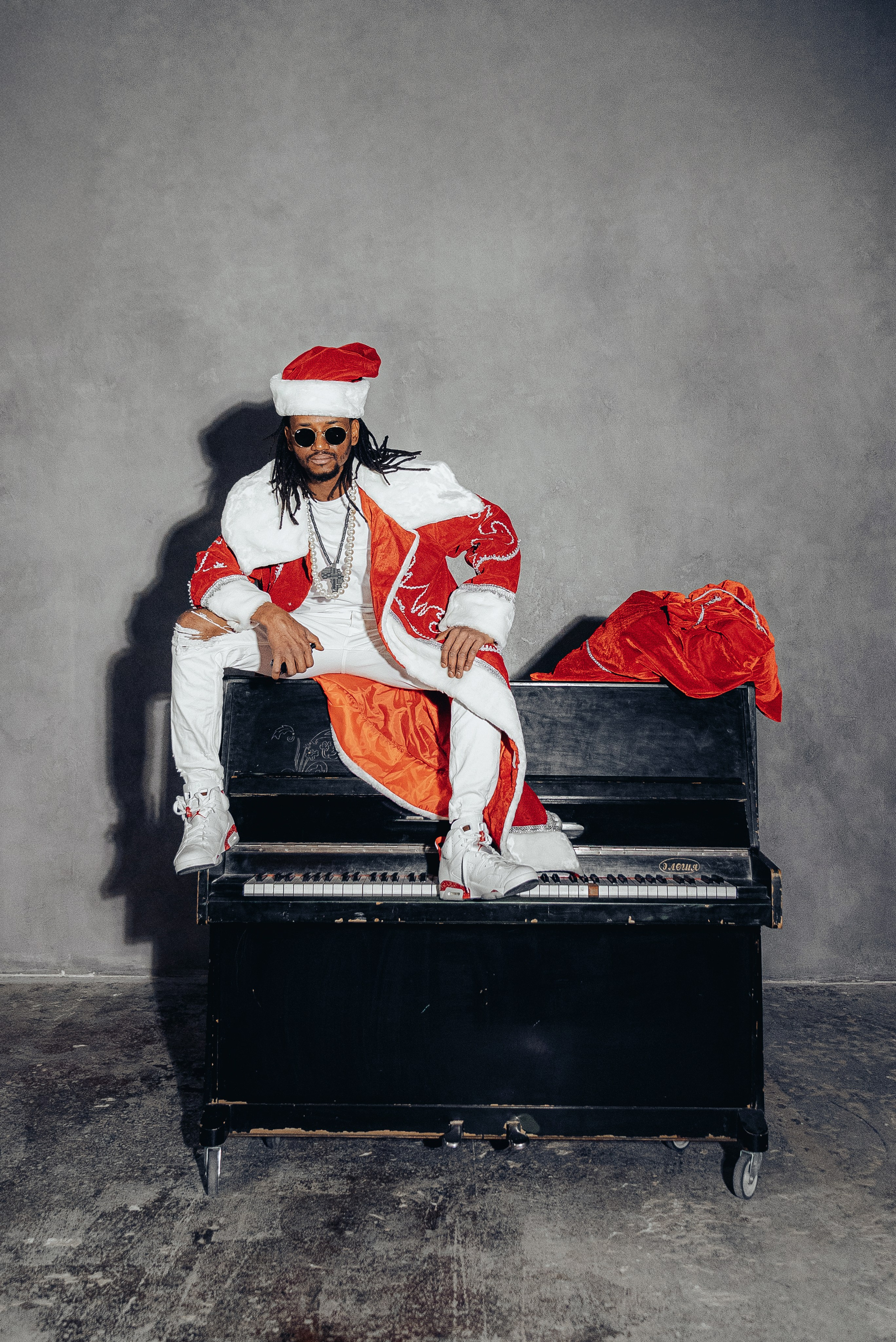 Не Дед мороз