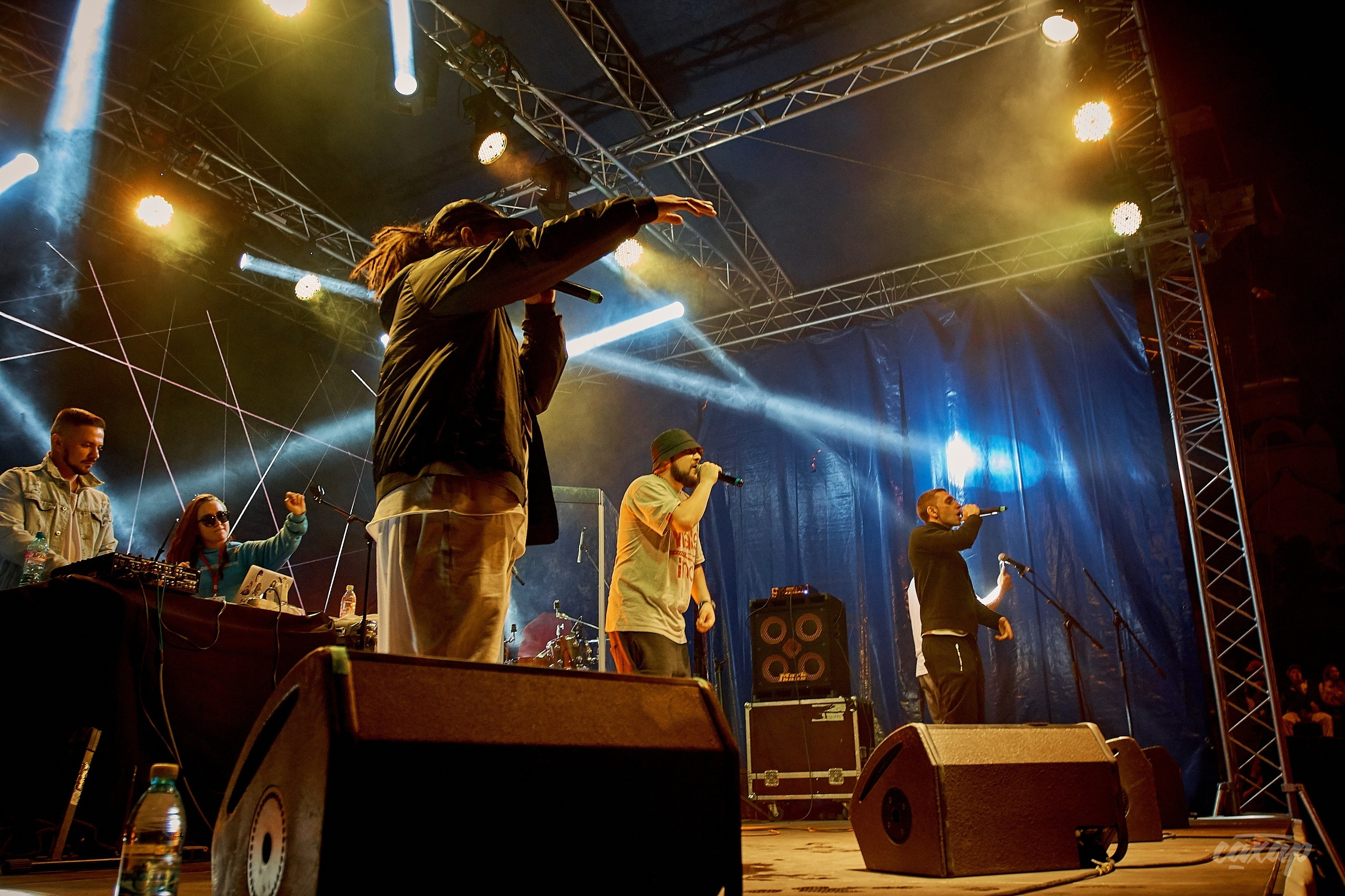 Триагрутрика, фото с концерта. Фотограф в Екатеринбурге Юра Сахар. Профессиональный фотограф в Екатеринбурге Юра Сахар