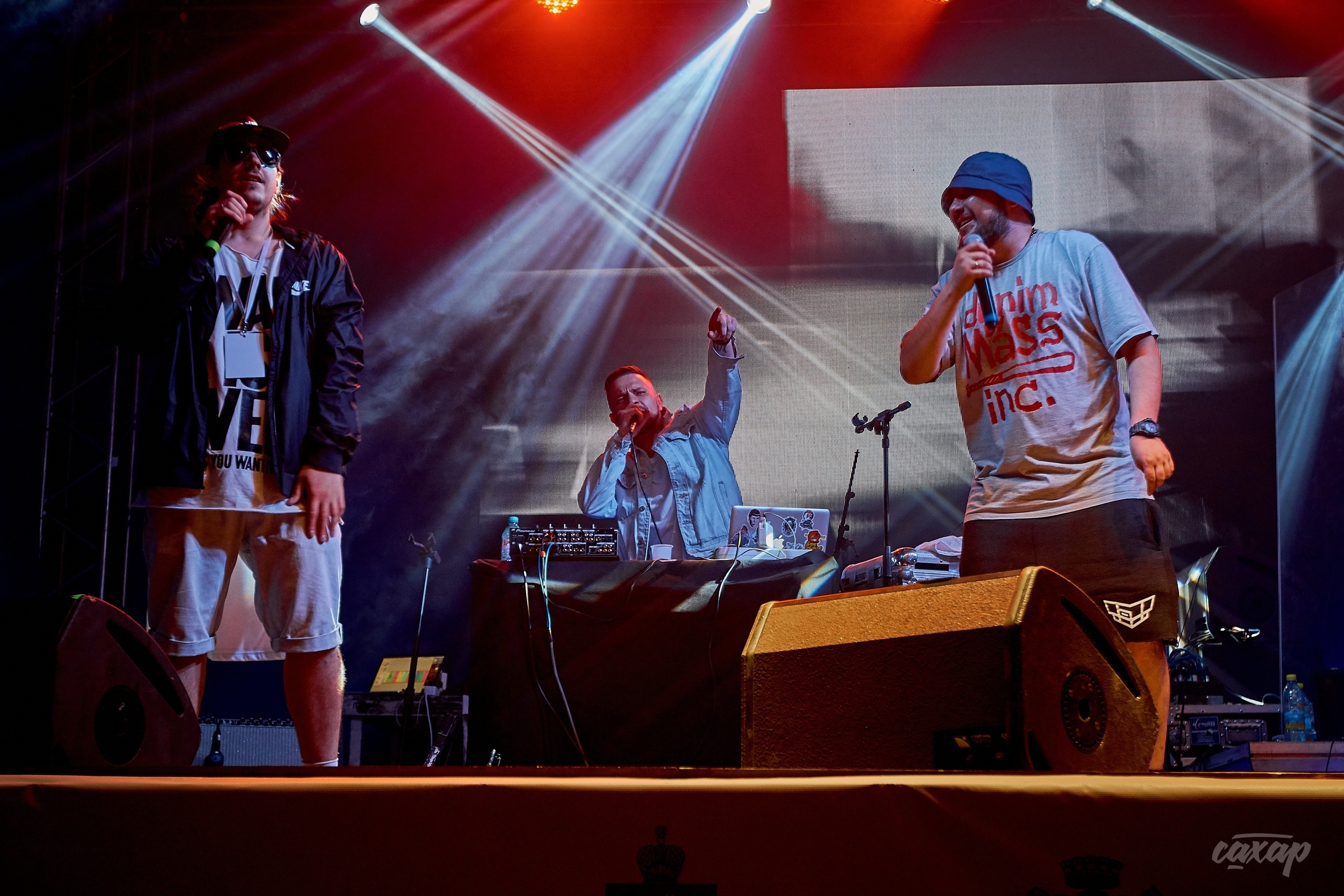 Триагрутрика, фото с концерта. Фотограф в Екатеринбурге Юра Сахар. Профессиональный фотограф в Екатеринбурге Юра Сахар