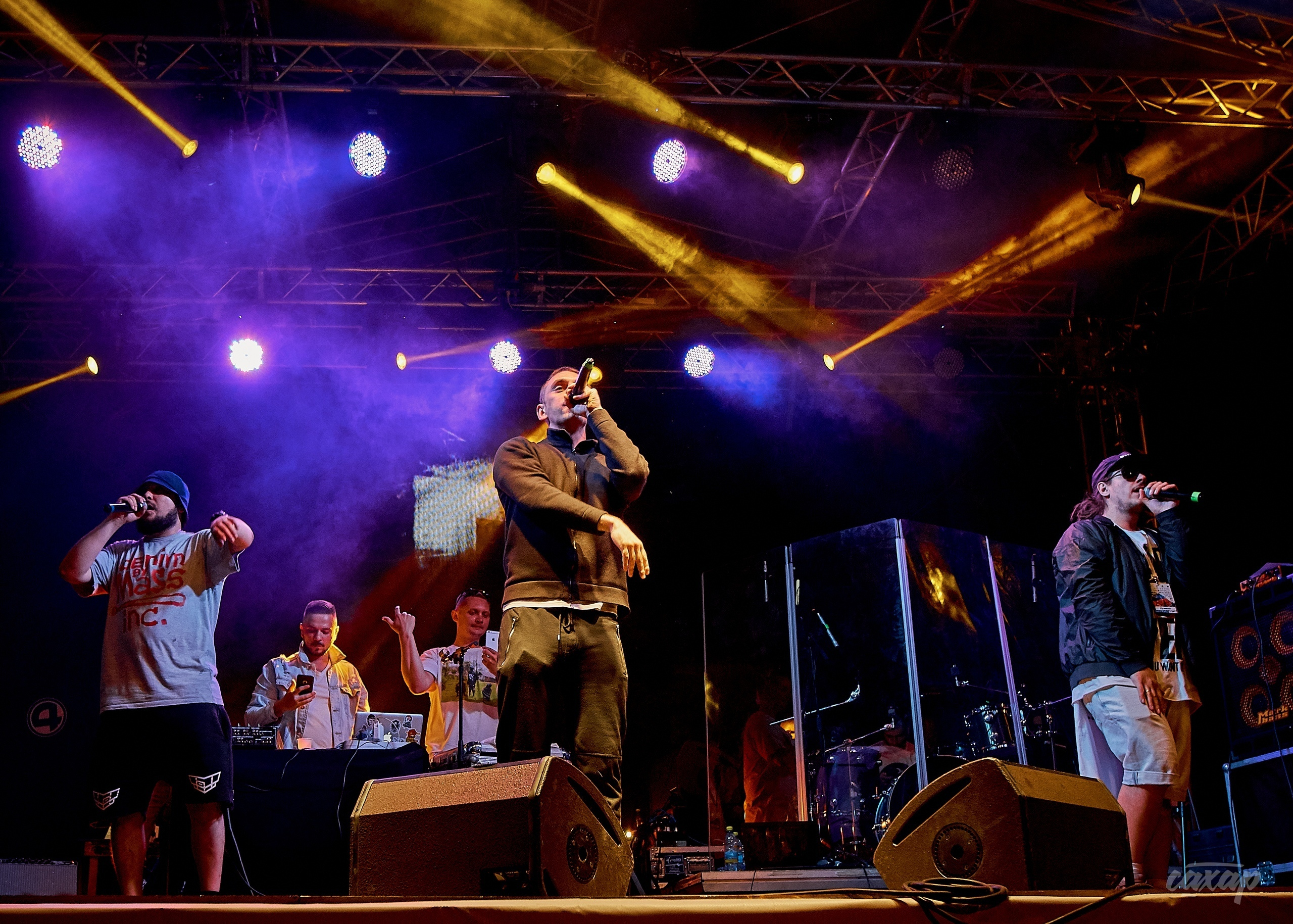 Триагрутрика, фото с концерта. Фотограф в Екатеринбурге Юра Сахар. Профессиональный фотограф в Екатеринбурге Юра Сахар