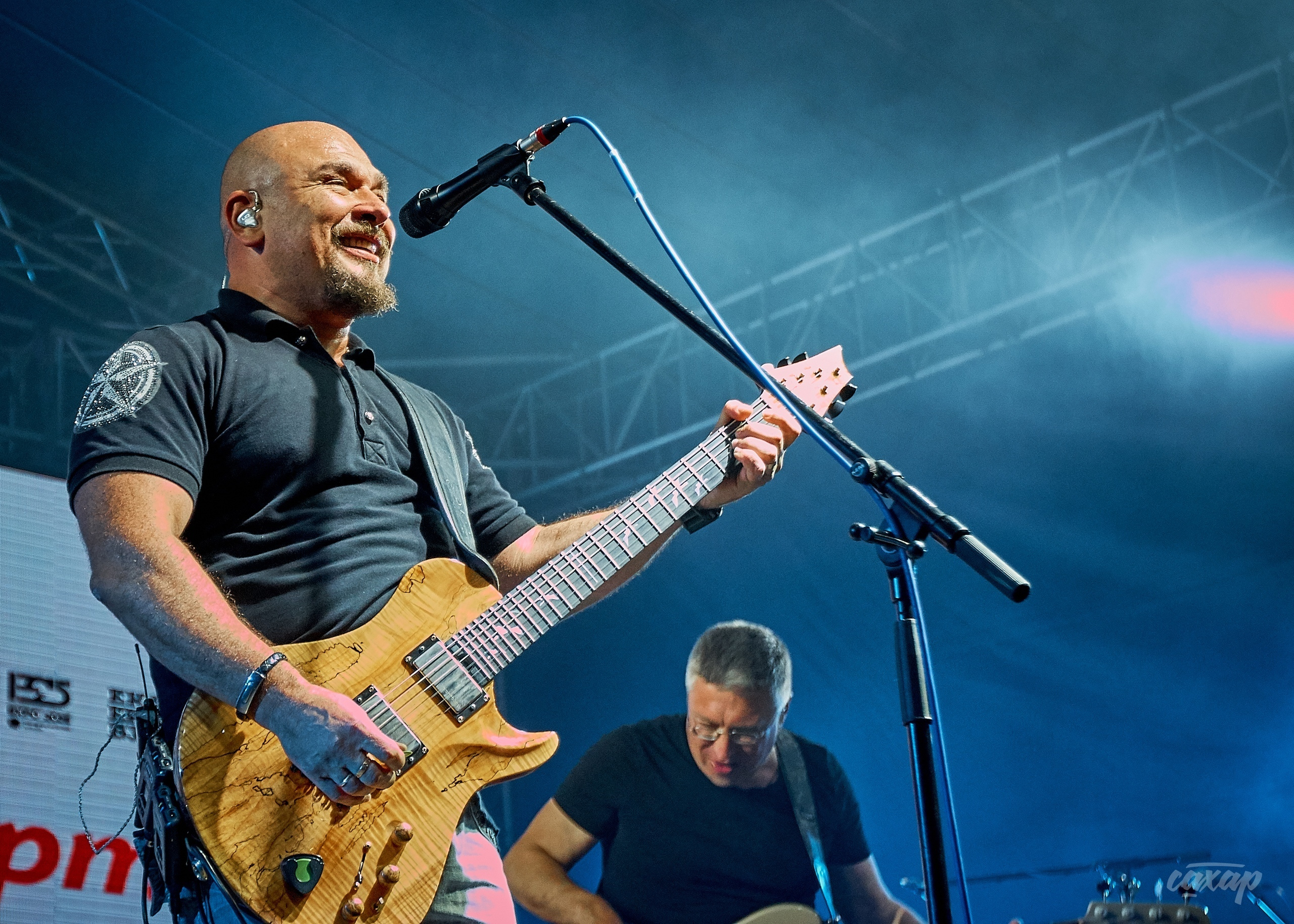 Сергей Трофимов, фото с концерта. Фотограф в Екатеринбурге Юра Сахар. Профессиональный фотограф в Екатеринбурге Юра Сахар