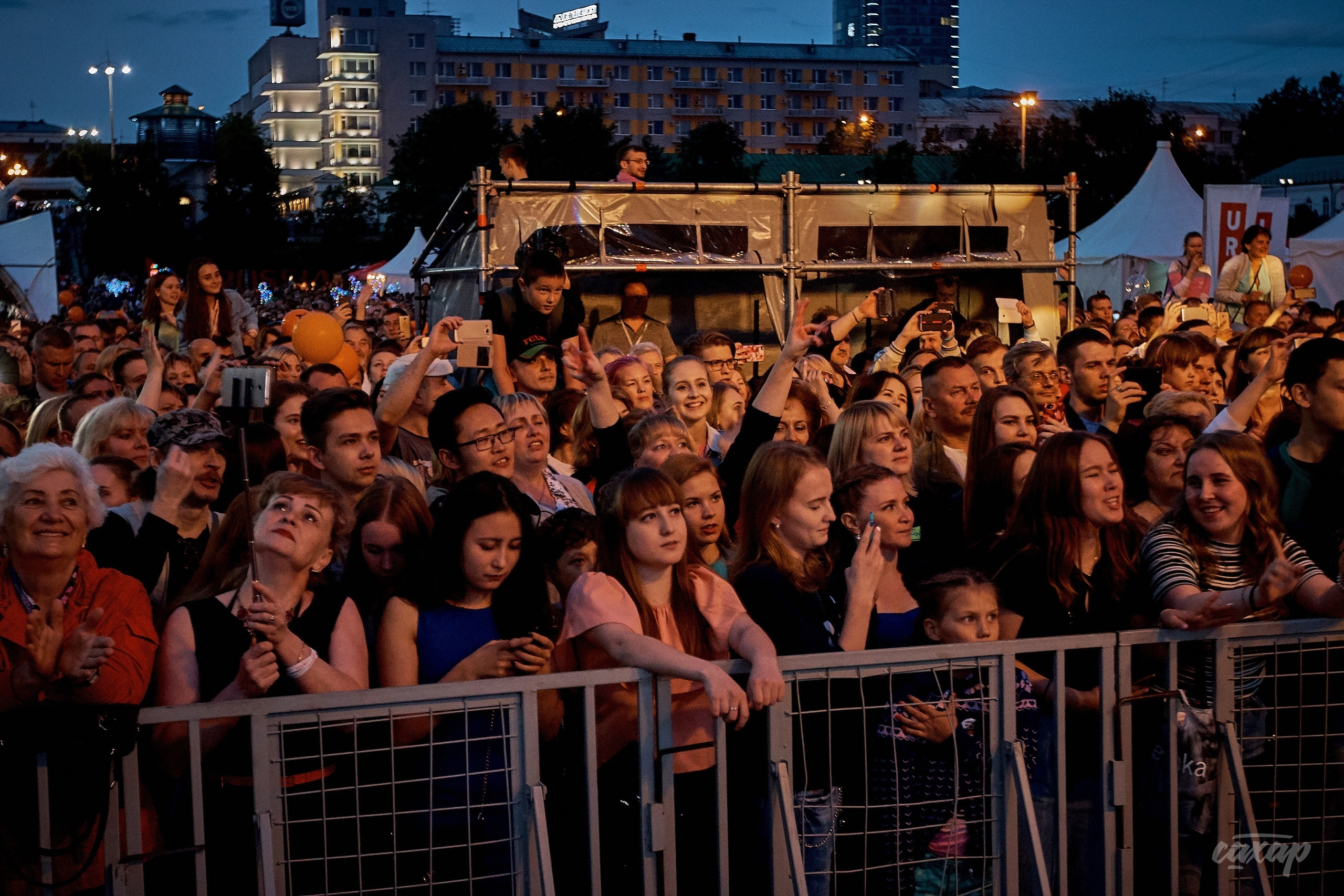 Сергей Трофимов, фото с концерта. Фотограф в Екатеринбурге Юра Сахар. Профессиональный фотограф в Екатеринбурге Юра Сахар