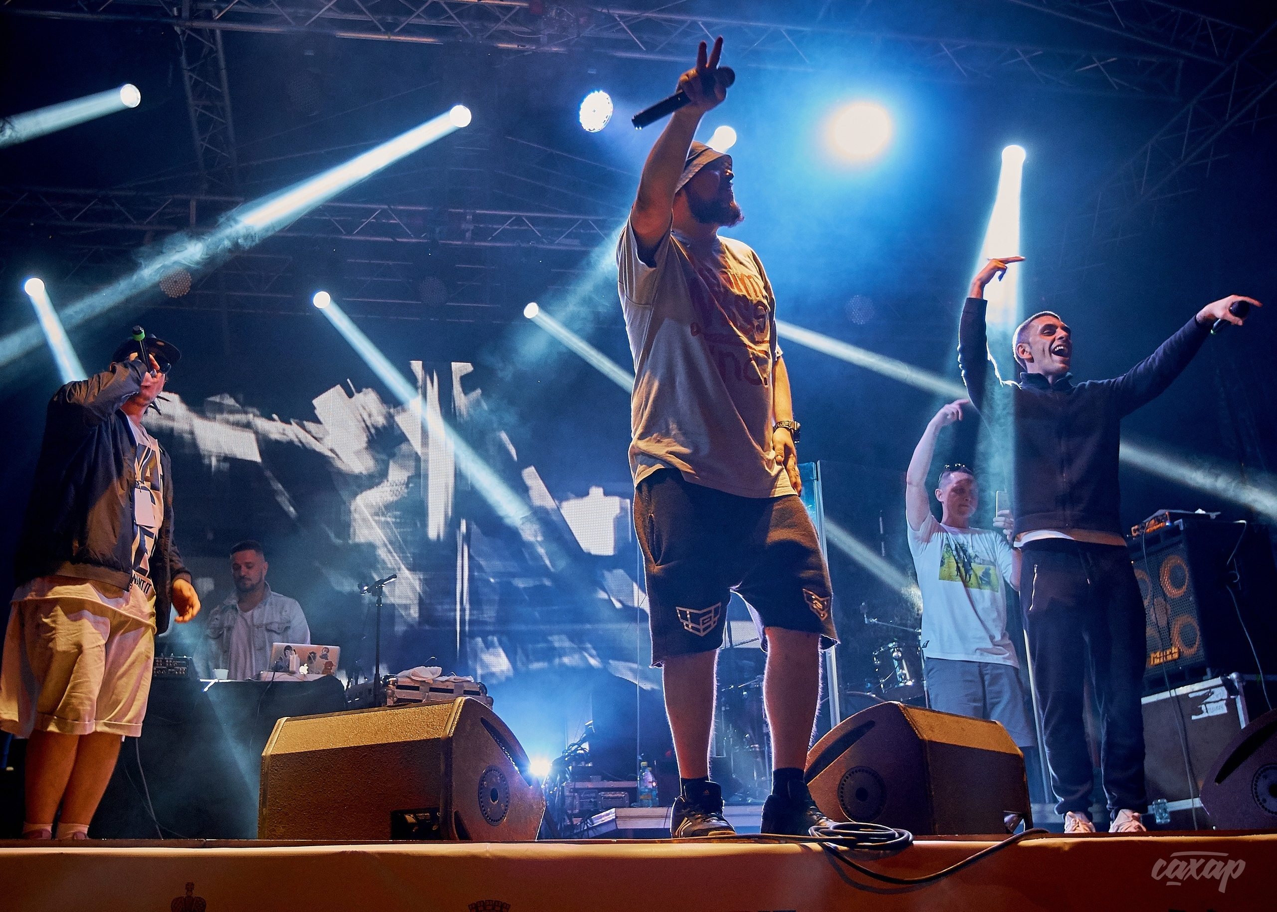 Триагрутрика, фото с концерта. Фотограф в Екатеринбурге Юра Сахар. Профессиональный фотограф в Екатеринбурге Юра Сахар