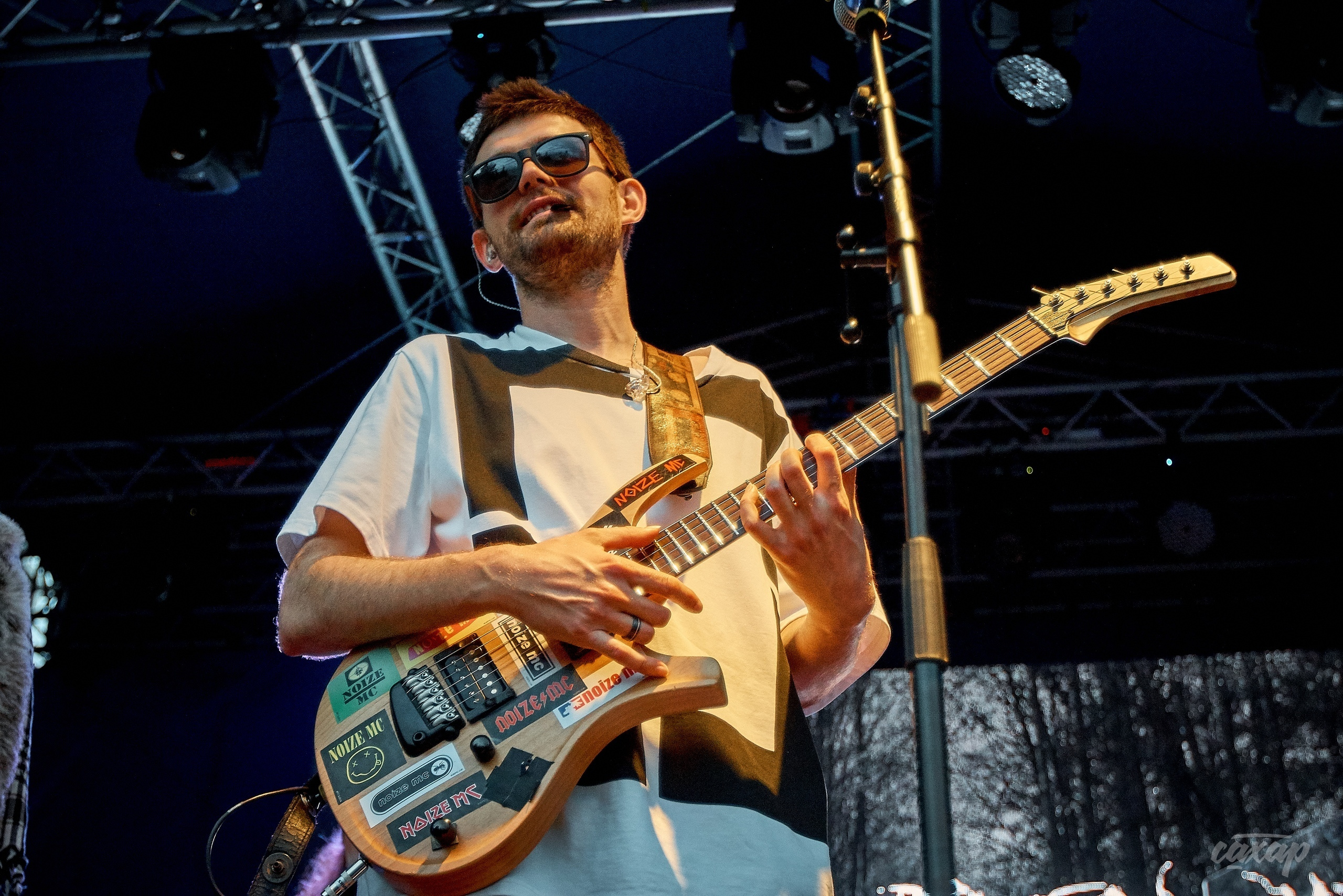 Noize MC, фото с концерта. Фотограф в Екатеринбурге Юра Сахар. Профессиональный фотограф в Екатеринбурге Юра Сахар