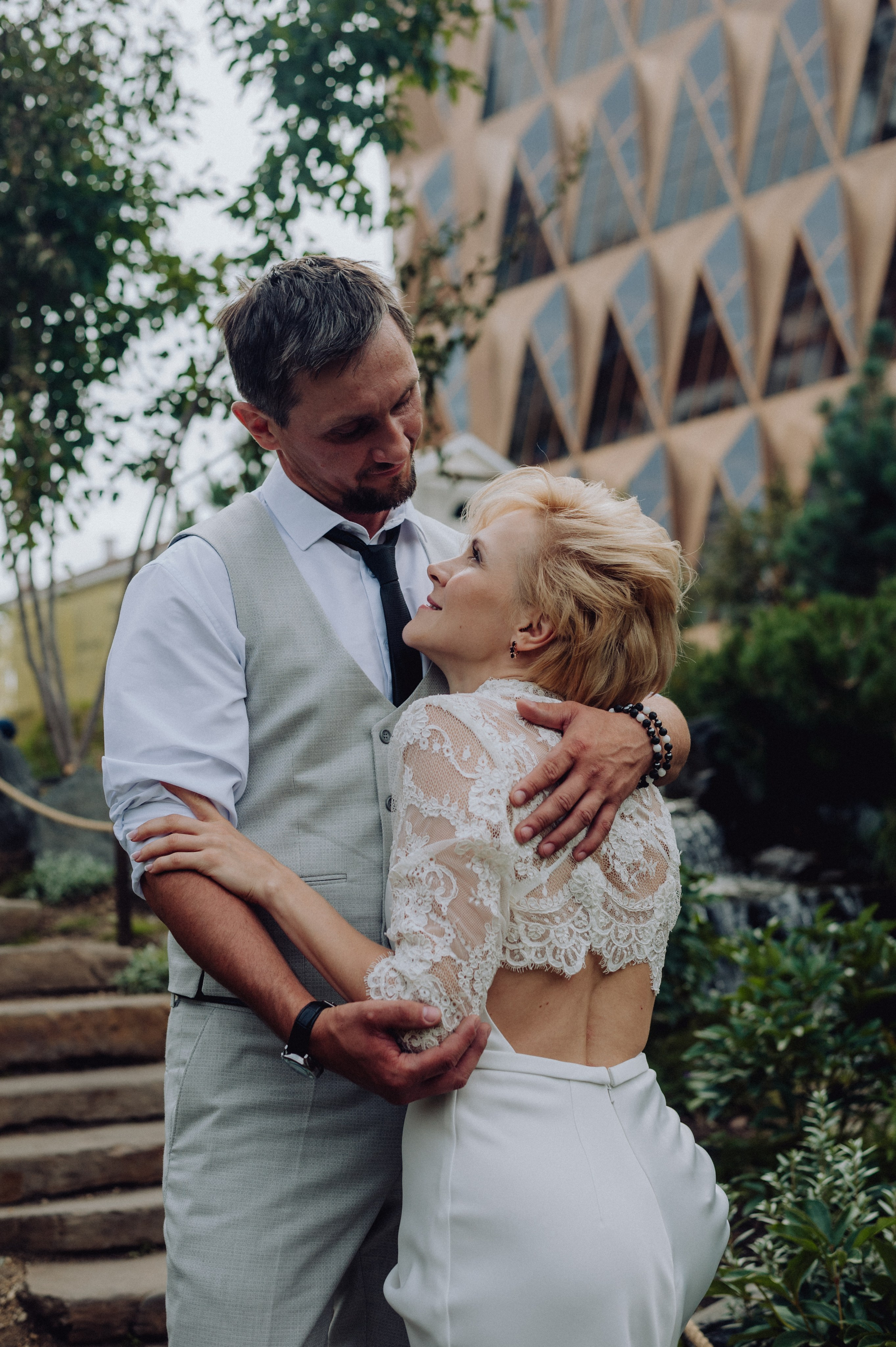 Саша и Женя. Семейный и женский фотограф, контент фотосессия в Екатеринбурге