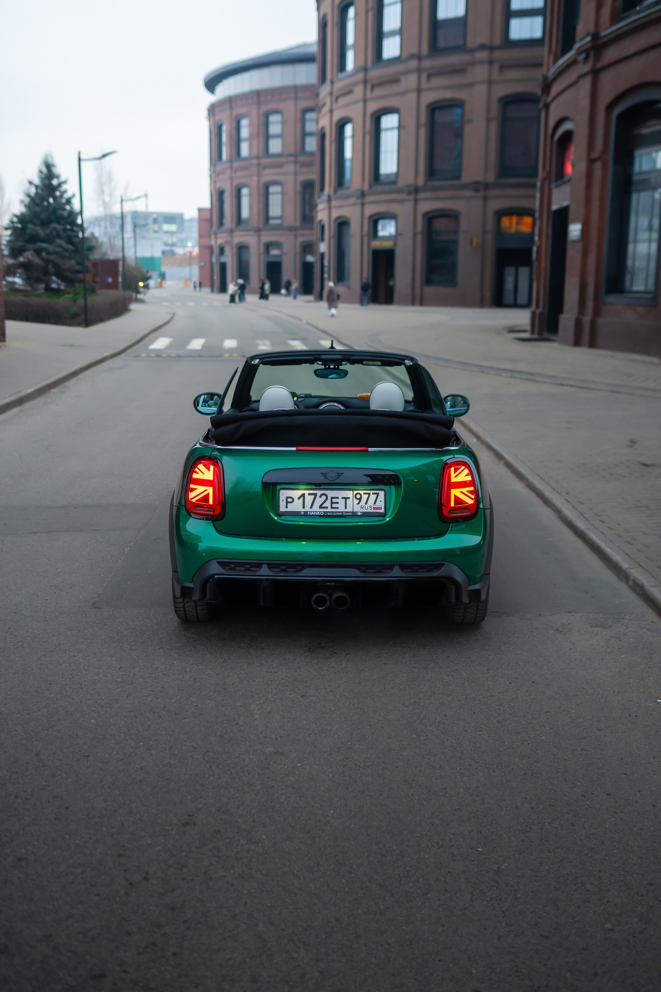 MINI JCW & Mercedes Benz SLK300. Mirllaev