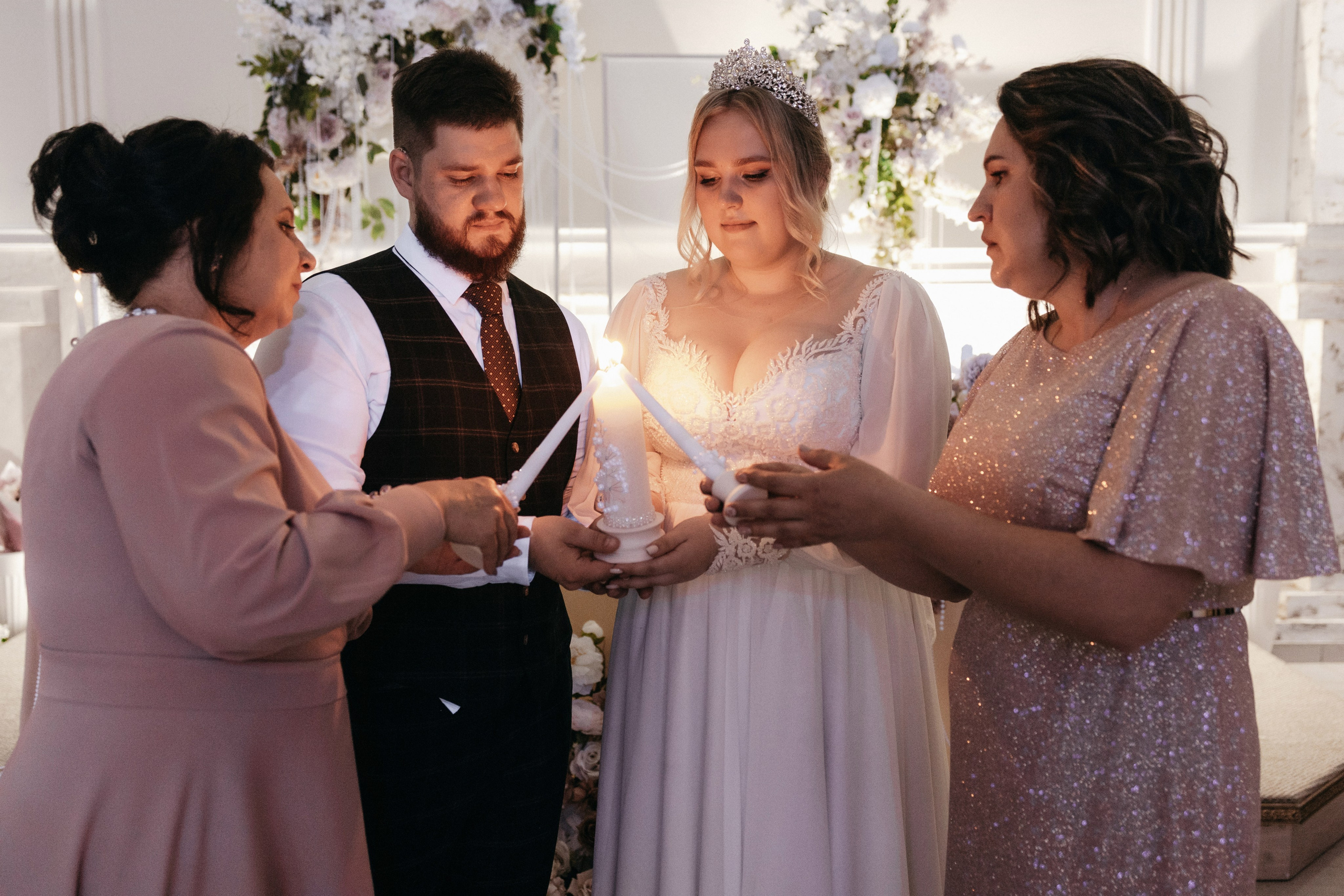 Королевская свадьба Романа и Тамары. Главная