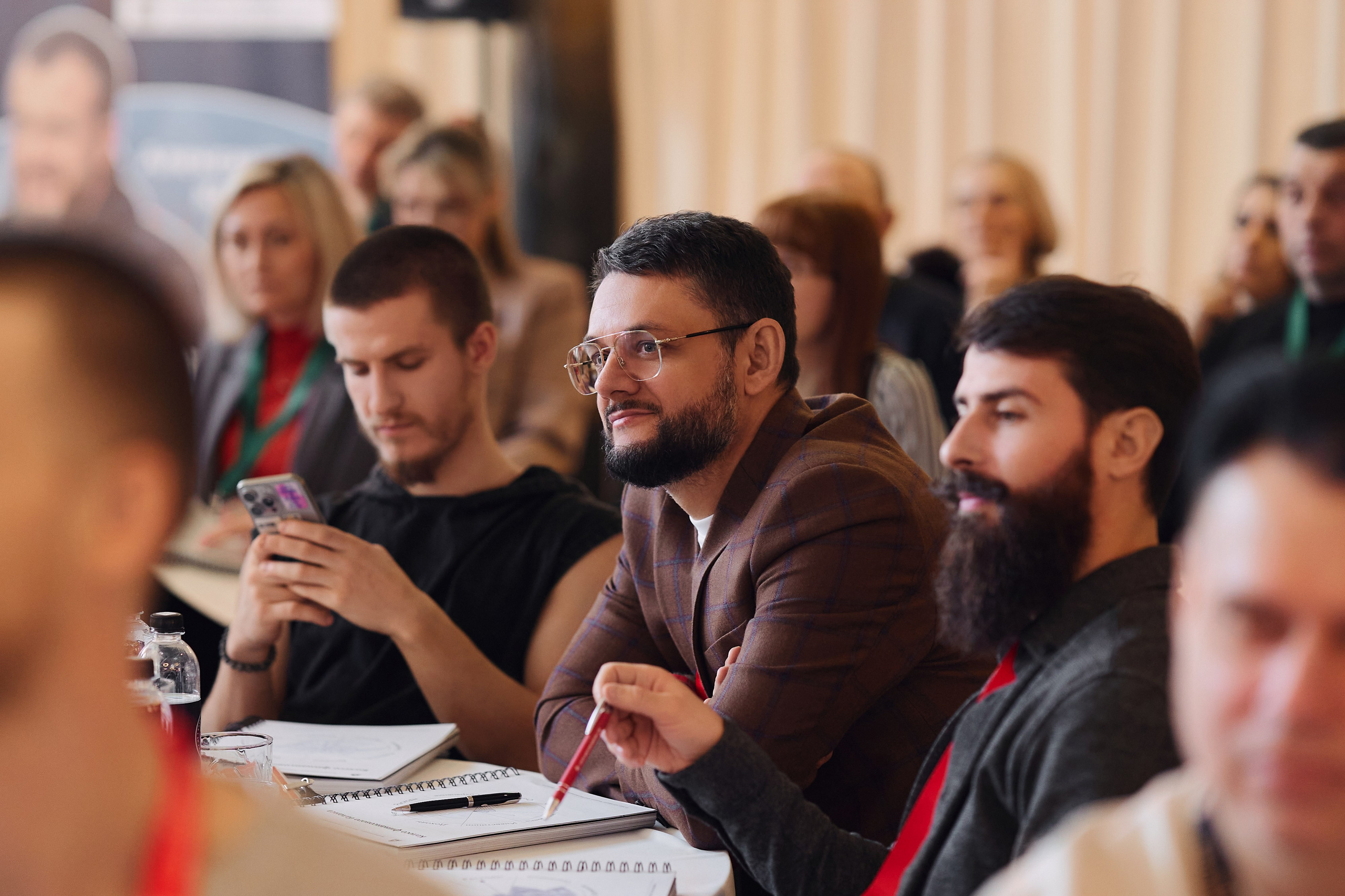 Репортажная съемка мероприятий в Воронеже. Свадебный и репортажный фотограф в Воронеже Роман Янко