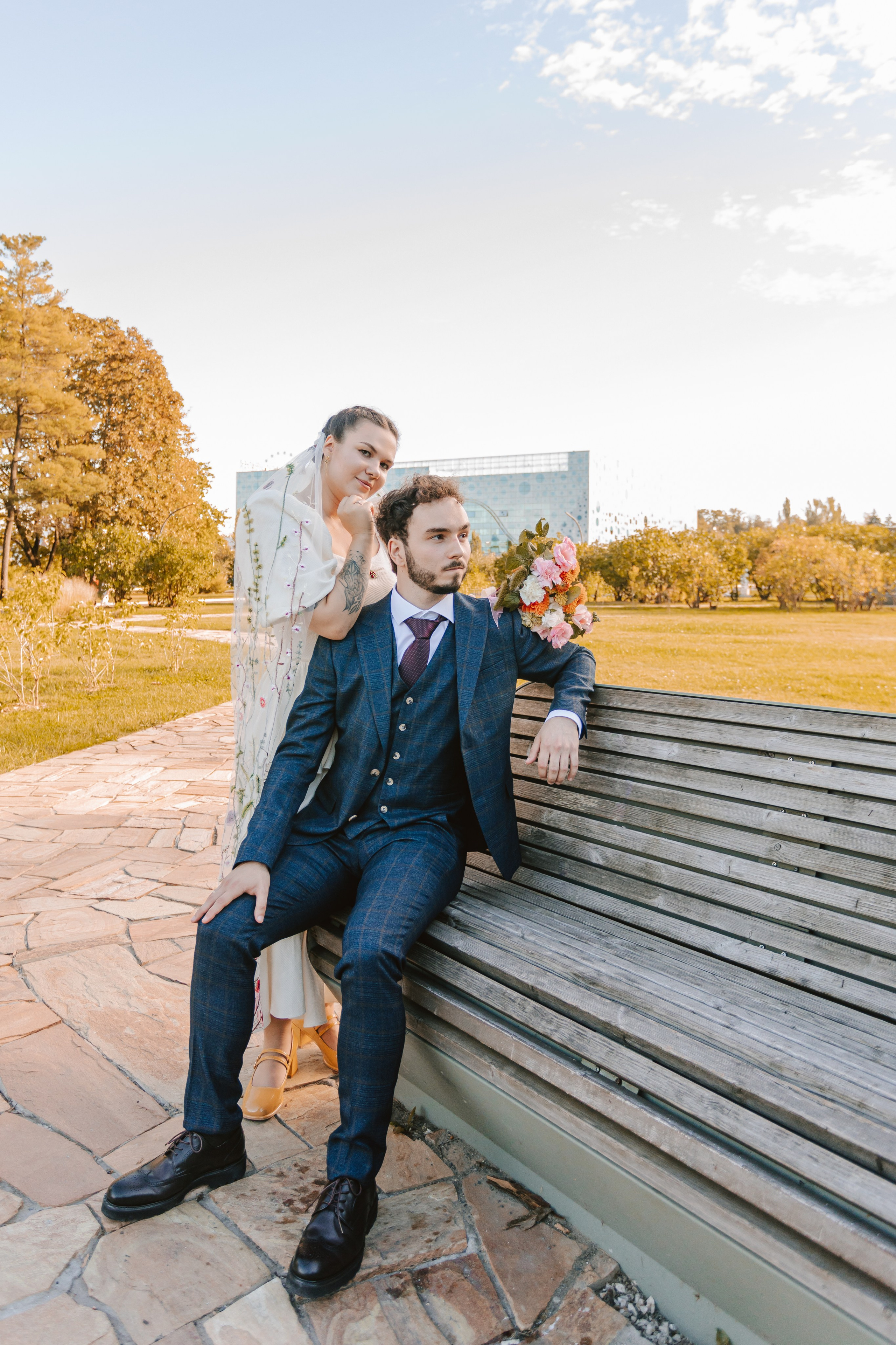 ЛЮБОВЬ В ЗОЛОТЕ