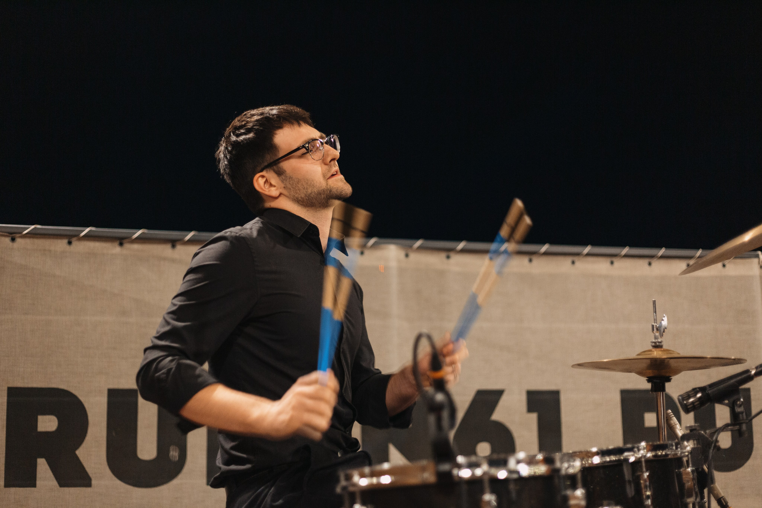 Hills Trio. Главная