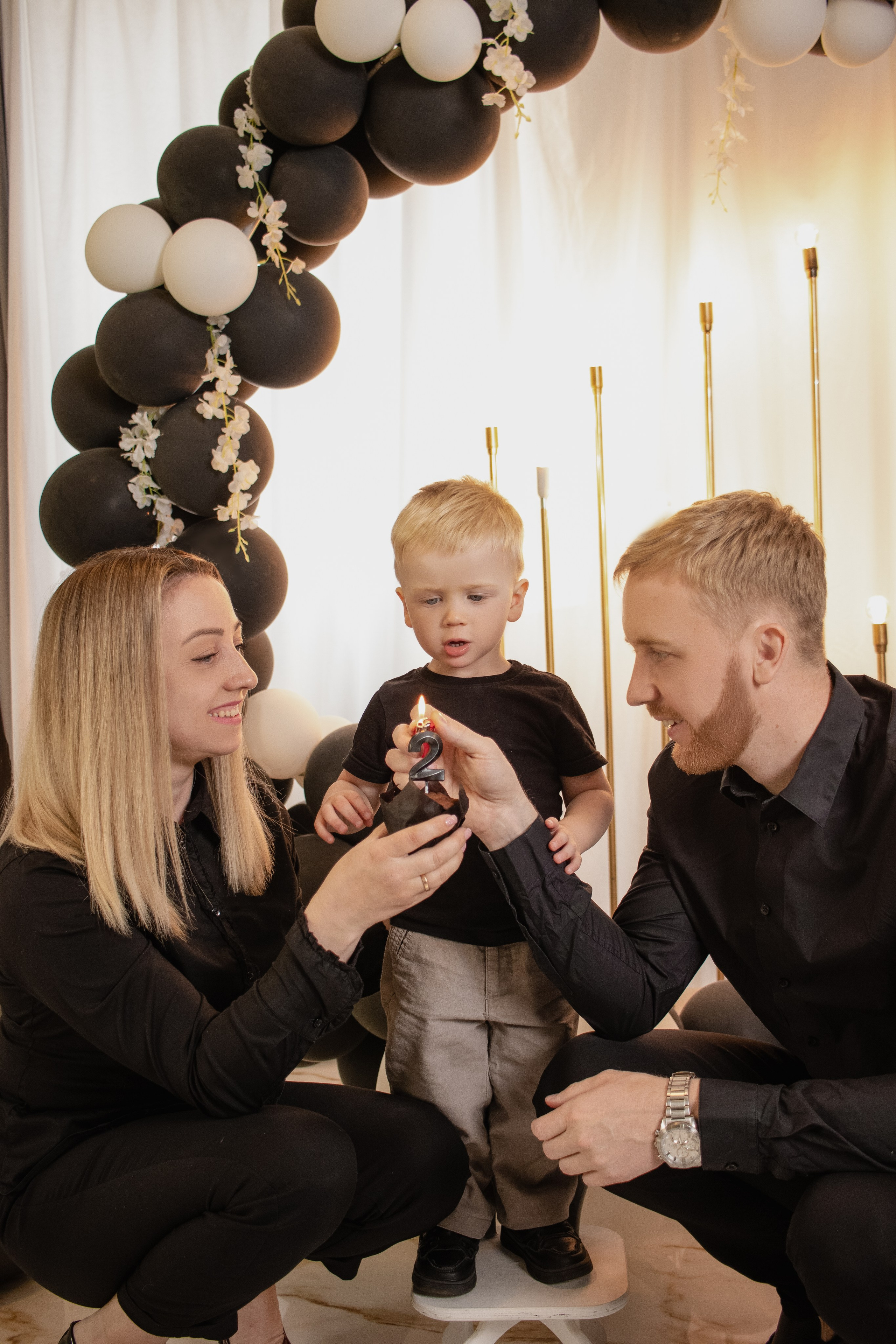 Студийная фотосессия. Фотограф в Астане, индивидуальная, семейная, домашняя фотосессия