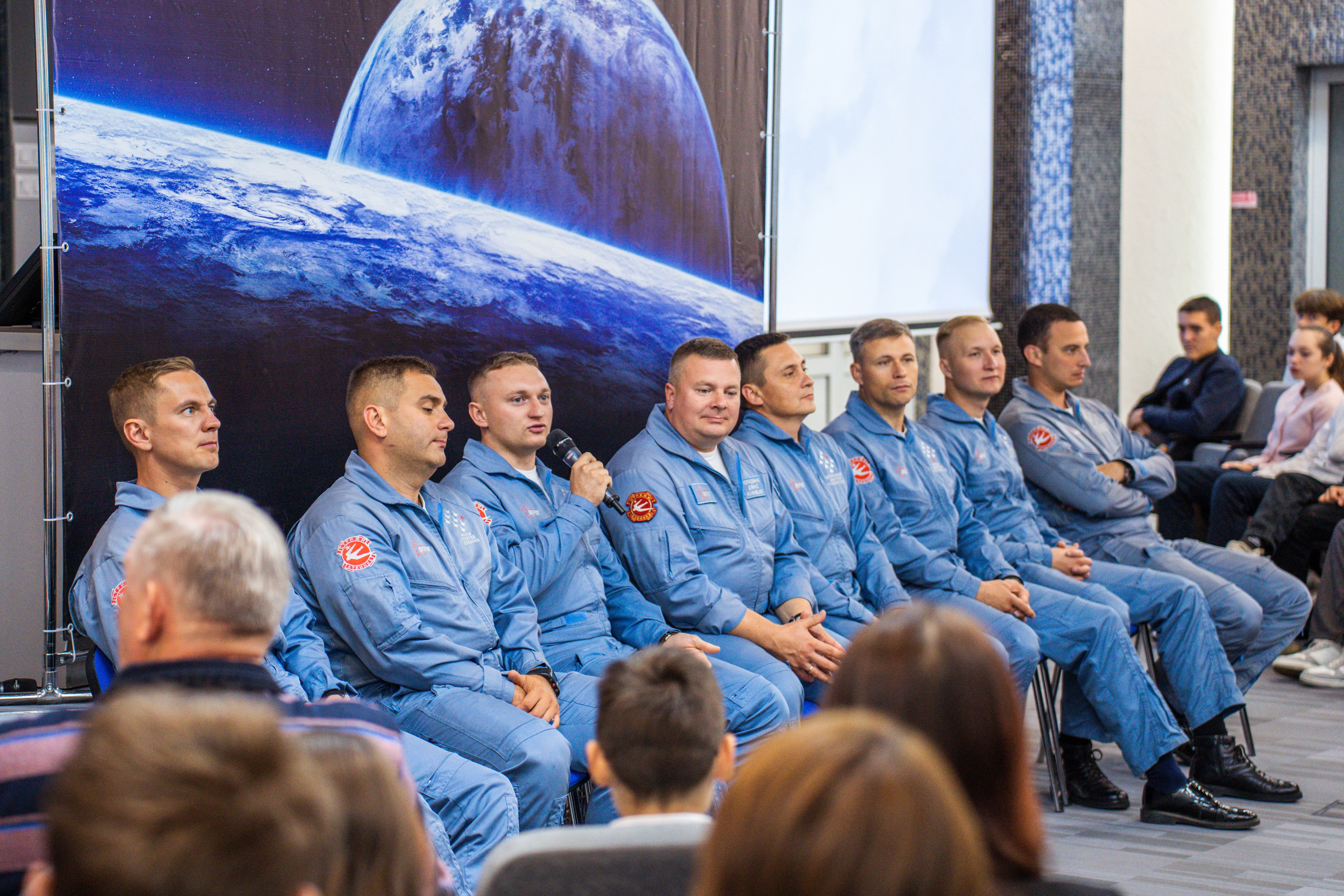 Встреча с авиационной группой «Стрижи». Фотограф София Александрова