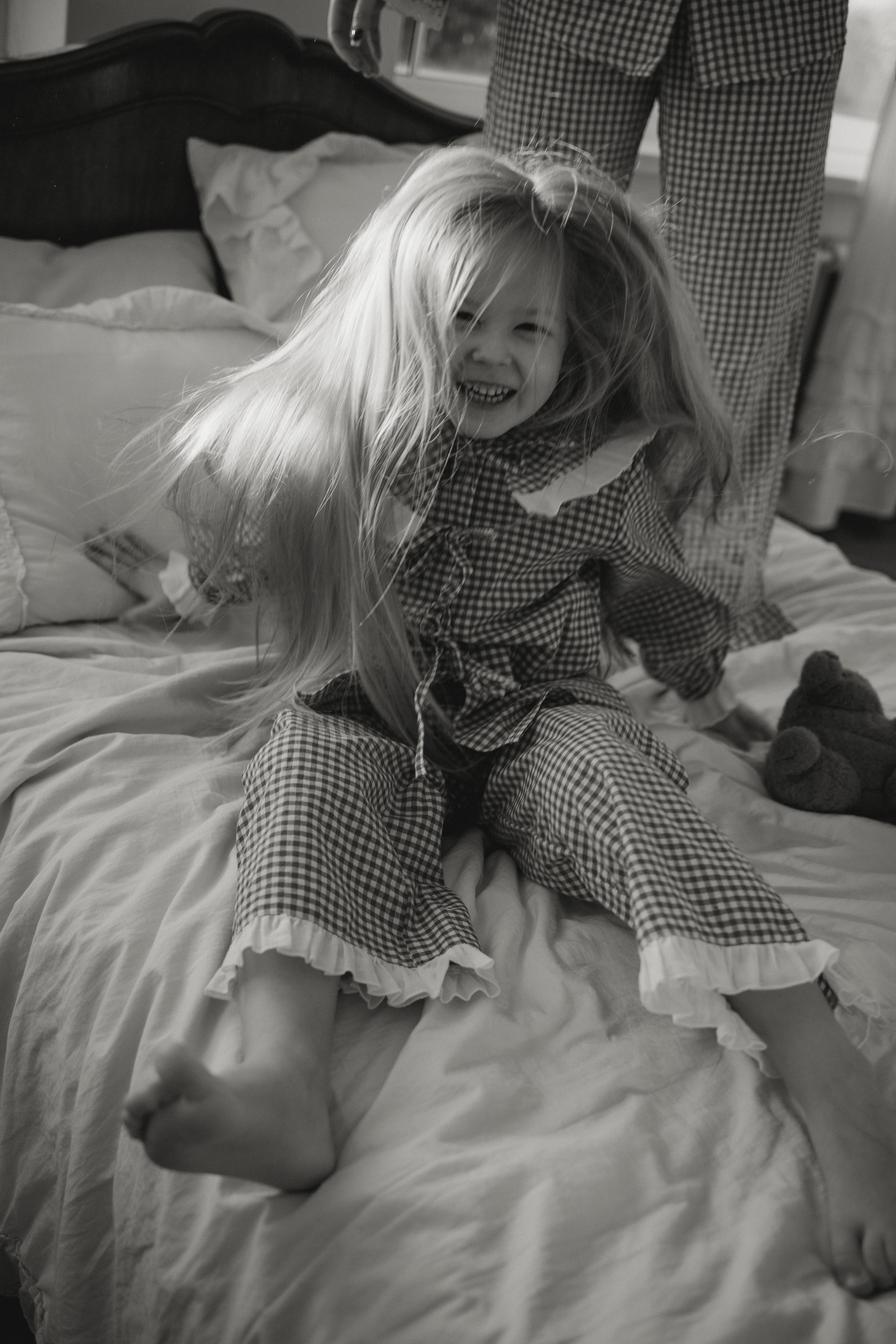 Та самая милая фотосессия мамы и доченьки в студии (февраль, 2026г), г. Обнинск (Калужская обл.). Надежда Стар семейный и церковный фотограф в Жукове и Калужской области