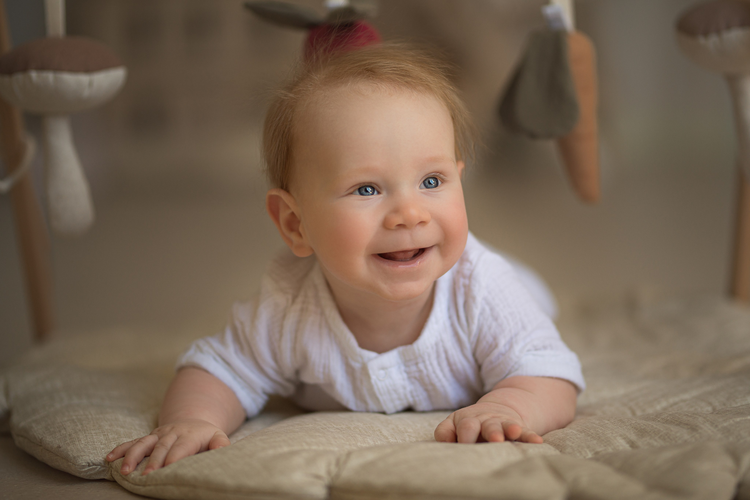 Арсению 6 месяцев. Фотограф Таинств Крещения и Венчания в г. Курске