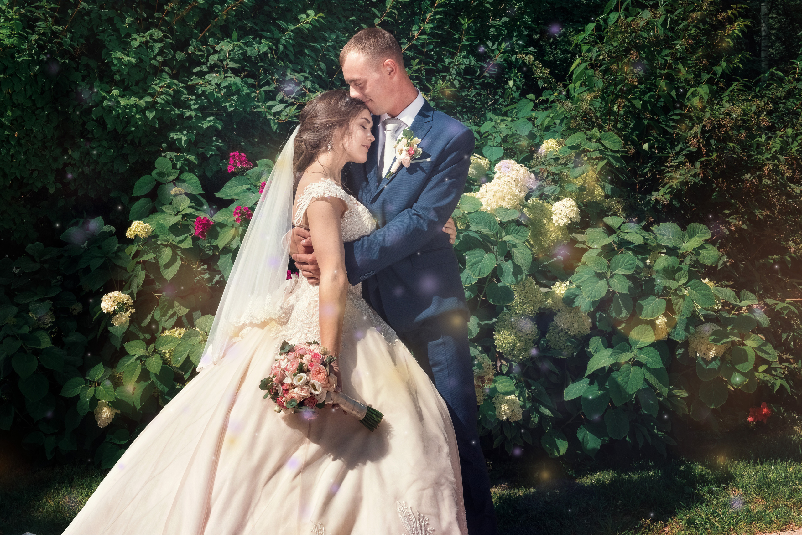 Фотографии. Творческая студия «Махавик». Свадебная фото и видеосъёмка в Подольске