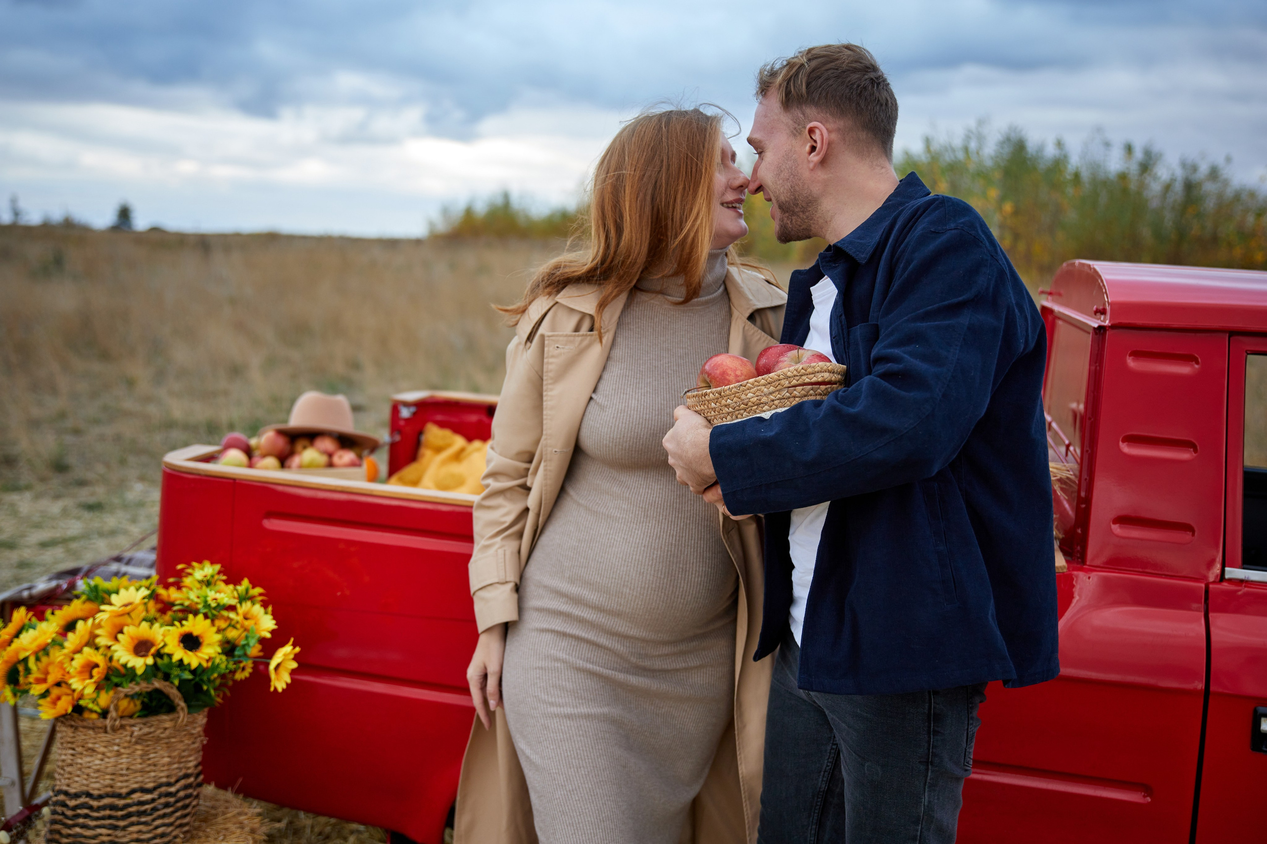 Осенняя с машиной. Фотограф в Самаре Анастасия Афанасьева